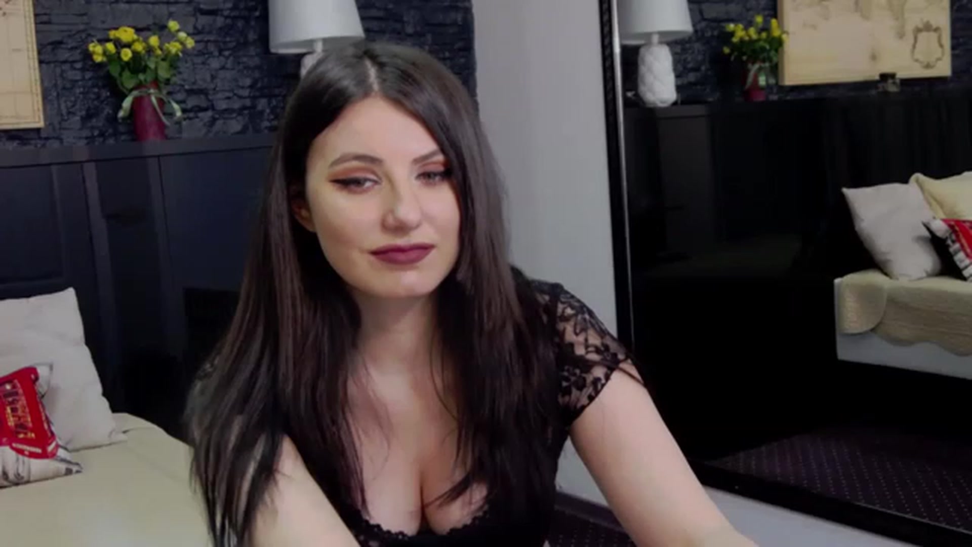 Gallery image thumbnail from IamAzaleea's myfreecams stream on, 03/18/2023, 19:00 image 19 of 20