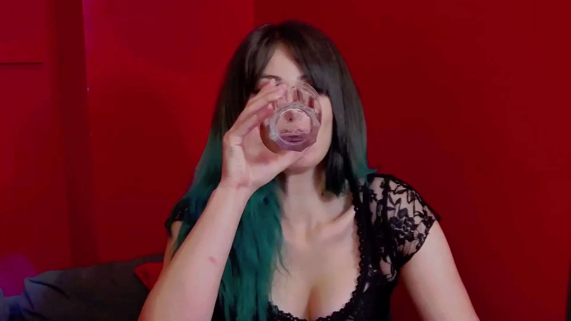 Gallery image thumbnail from IamAzaleea's myfreecams stream on, 08/13/2023, 01:58 image 6 of 20