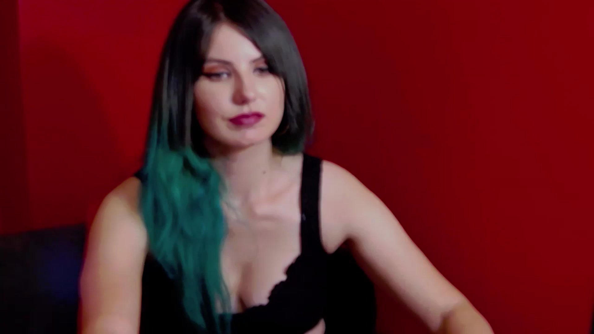 Gallery image thumbnail from IamAzaleea's myfreecams stream on, 08/14/2023, 24:00 image 1 of 20