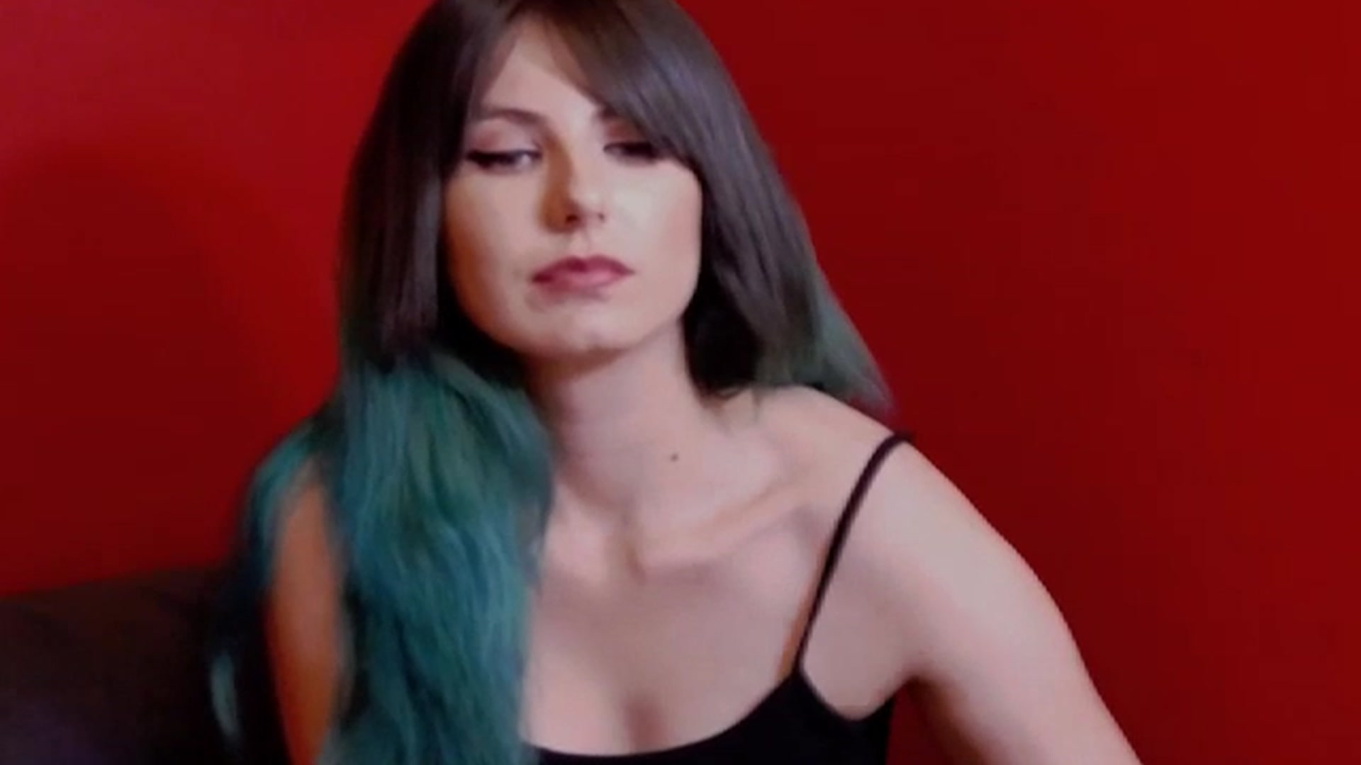 Gallery image thumbnail from IamAzaleea's myfreecams stream on, 08/22/2023, 23:12 image 13 of 20