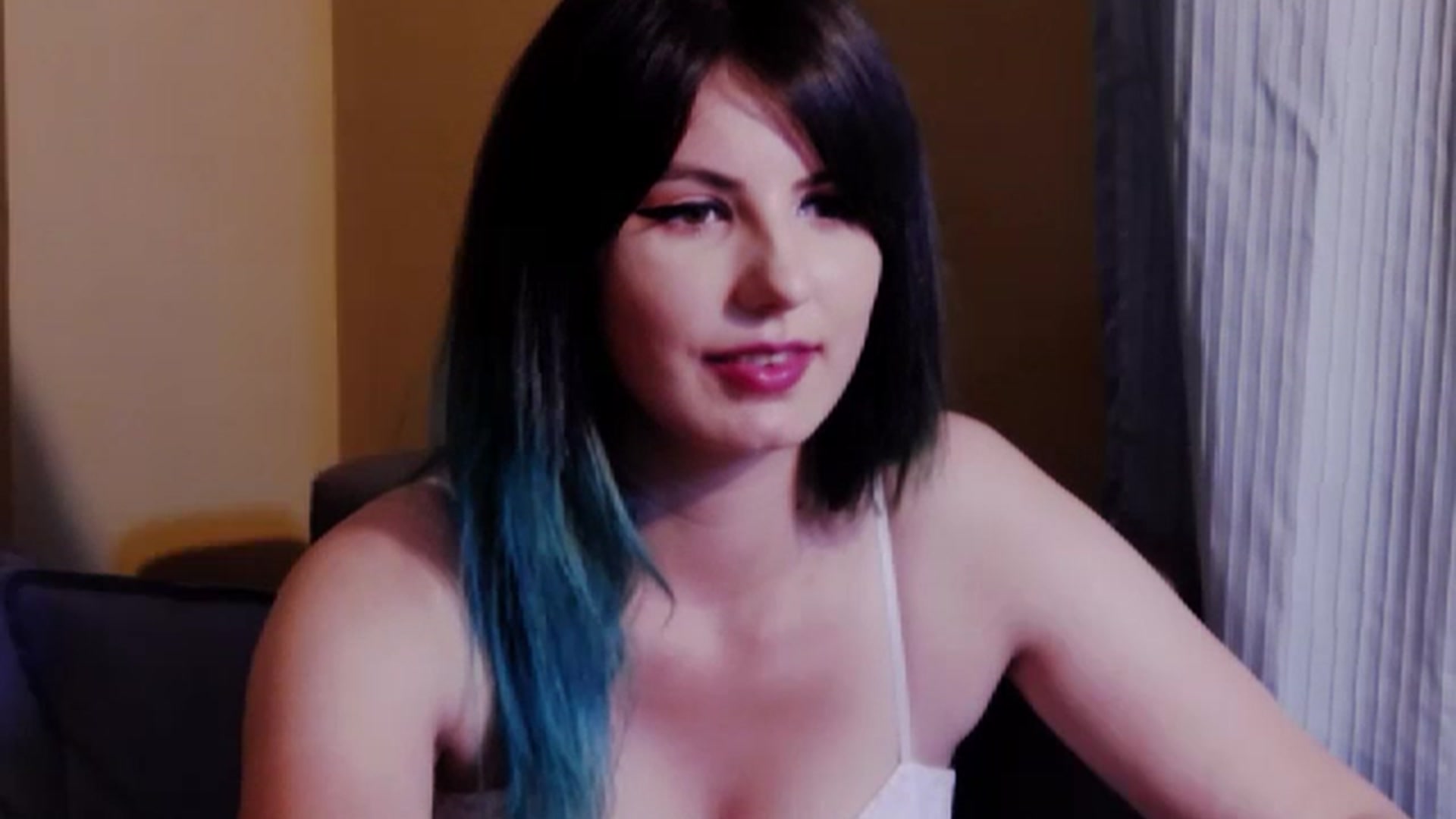Gallery image thumbnail from IamAzaleea's myfreecams stream on, 09/12/2023, 02:36 image 20 of 20