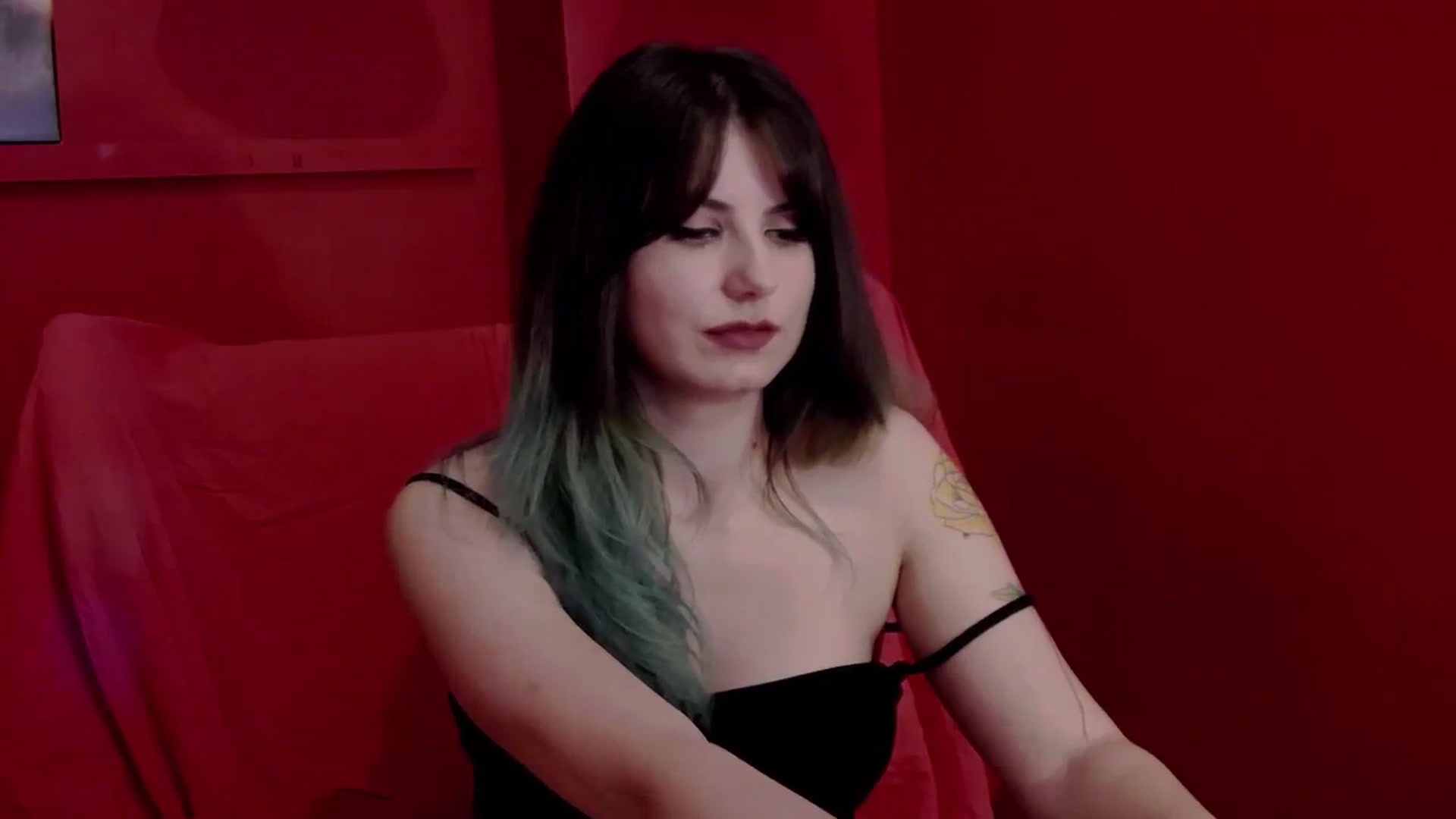 Gallery image thumbnail from IamAzaleea's myfreecams stream on, 11/12/2023, 12:13 image 12 of 20