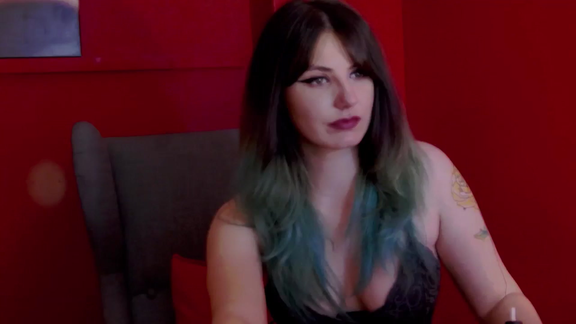 Gallery image thumbnail from IamAzaleea's myfreecams stream on, 11/15/2023, 09:54 image 12 of 20