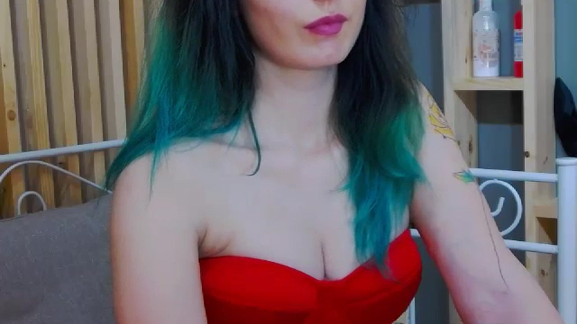 Gallery image thumbnail from IamAzaleea's myfreecams stream on, 01/10/2024, 24:06 image 11 of 20