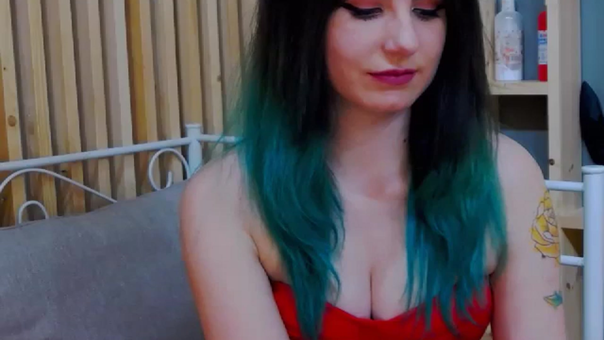 Gallery image thumbnail from IamAzaleea's myfreecams stream on, 01/10/2024, 24:06 image 2 of 20