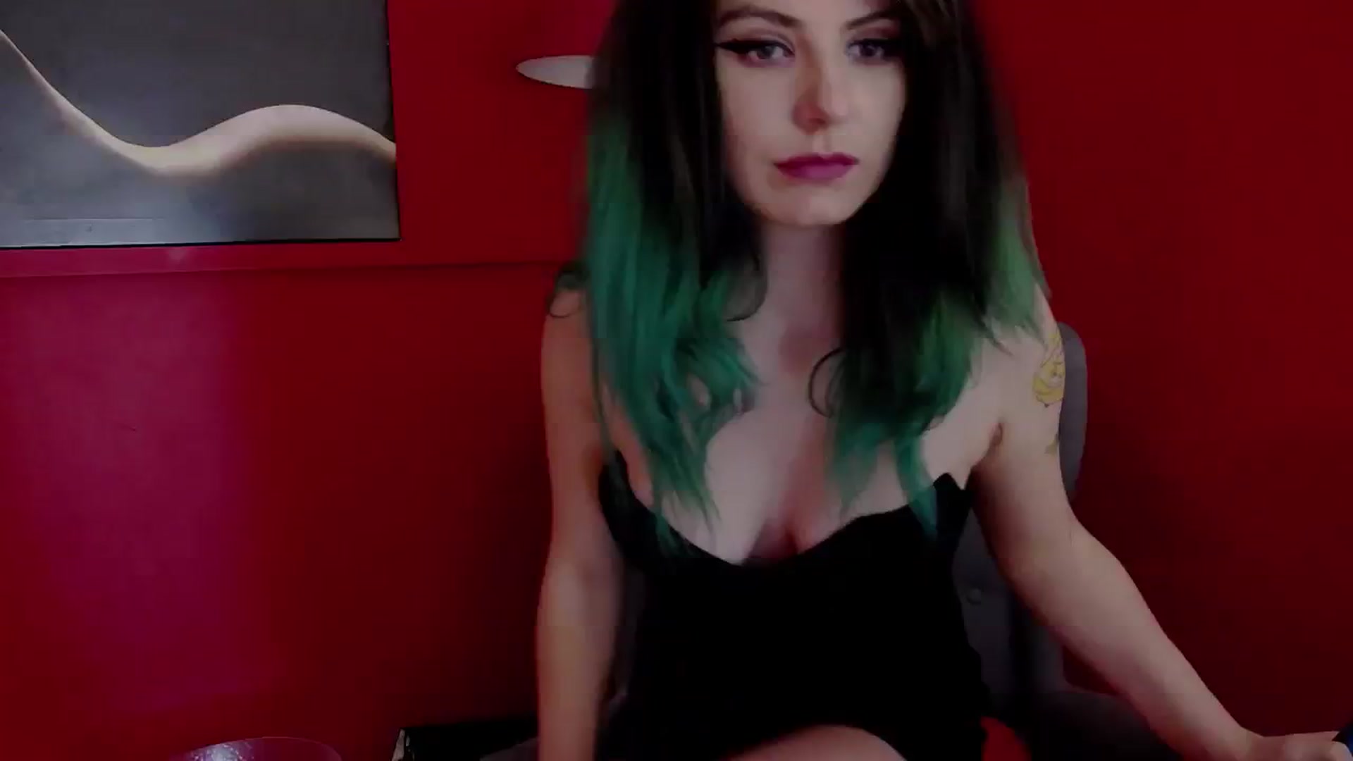 Gallery image thumbnail from IamAzaleea's myfreecams stream on, 01/10/2024, 21:56 image 2 of 20