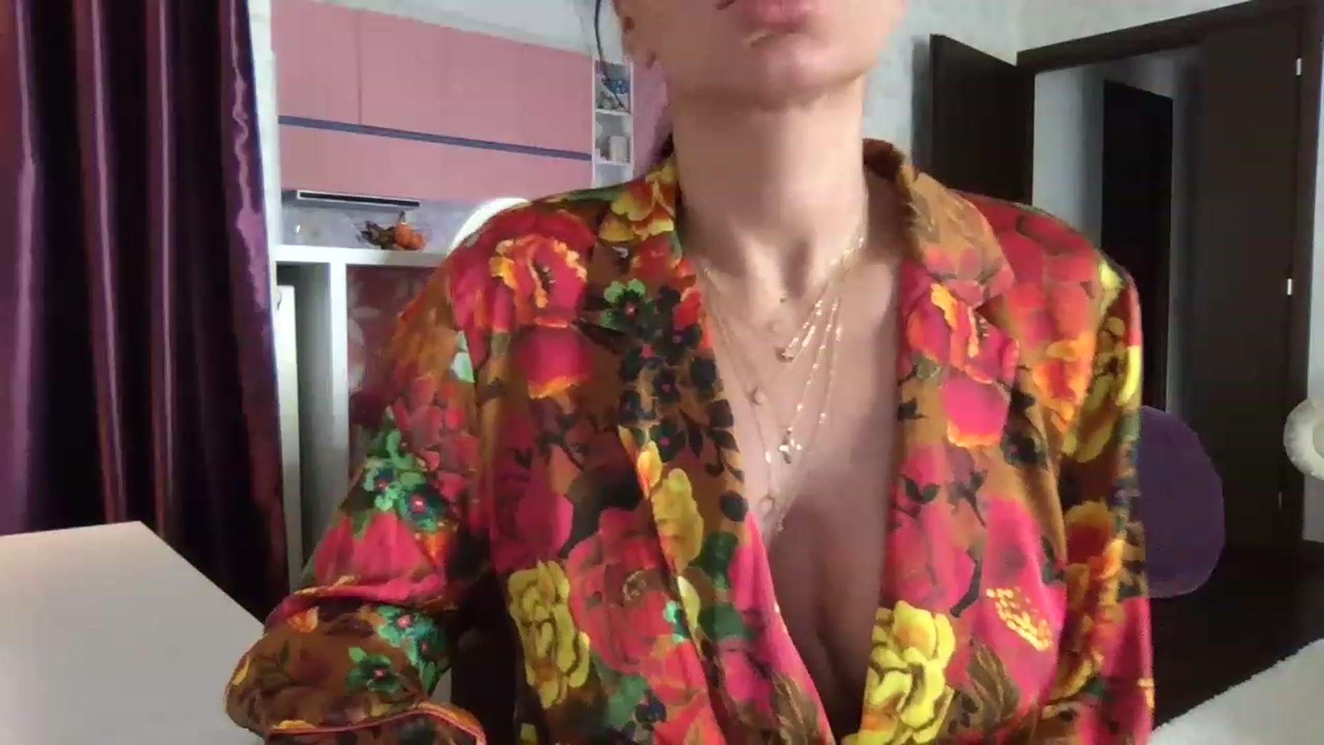 Gallery image thumbnail from IamHayfa's myfreecams stream on, 01/09/2023, 09:38 image 9 of 20