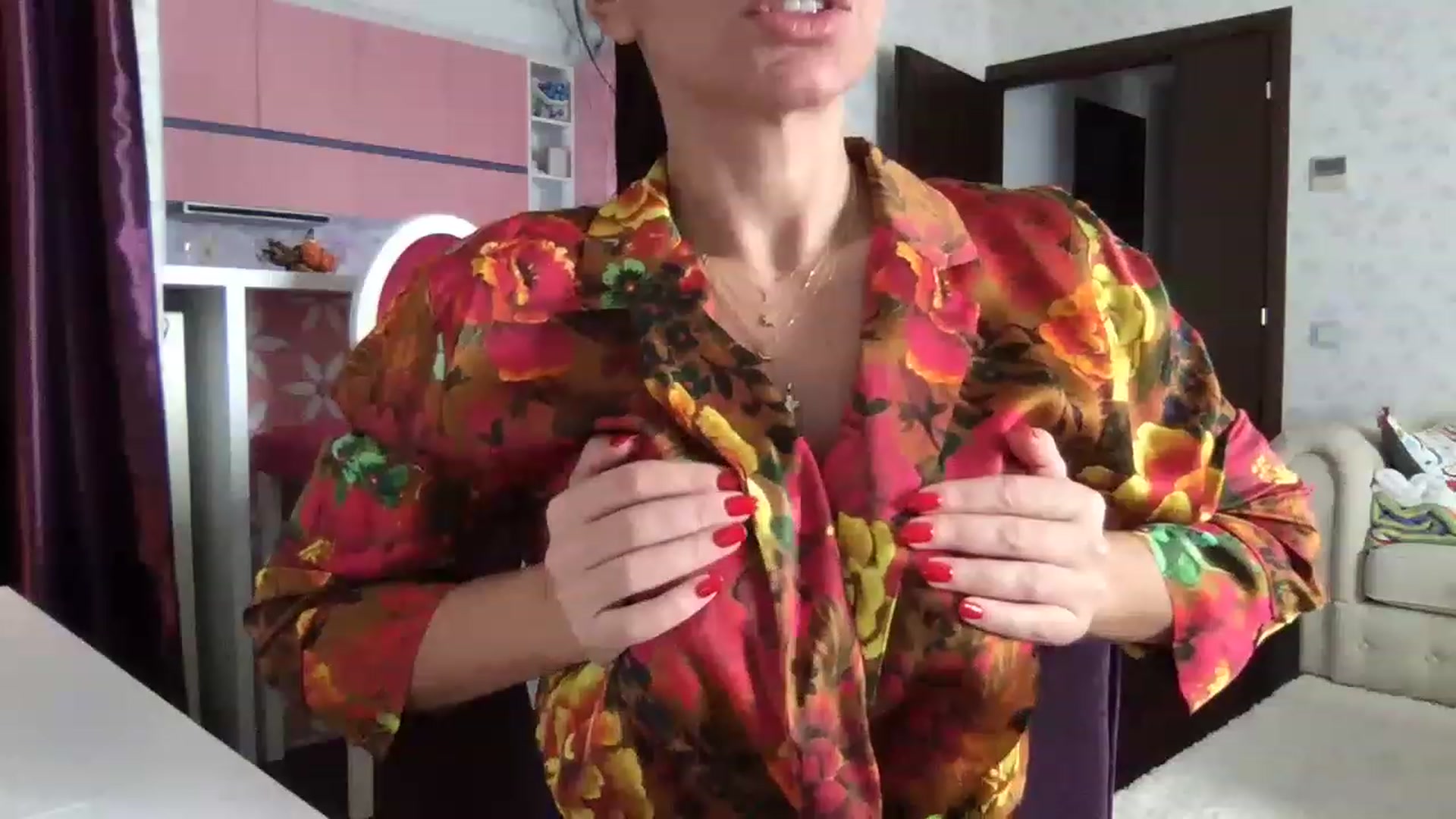 Gallery image thumbnail from IamHayfa's myfreecams stream on, 01/09/2023, 09:38 image 12 of 20