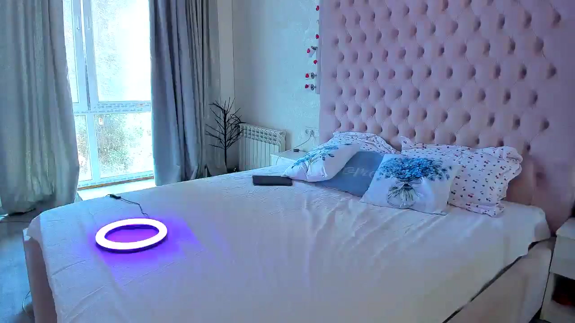 Gallery image thumbnail from IamKristina's myfreecams stream on, 08/14/2025, 07:28 image 4 of 20