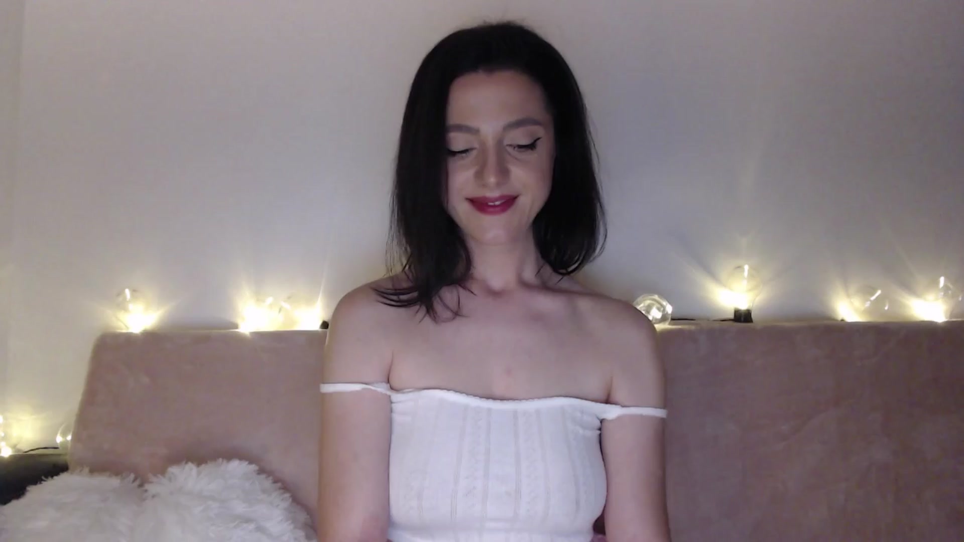Gallery image thumbnail from IamNOTbaby's myfreecams stream on, 04/07/2024, 01:14 image 3 of 20