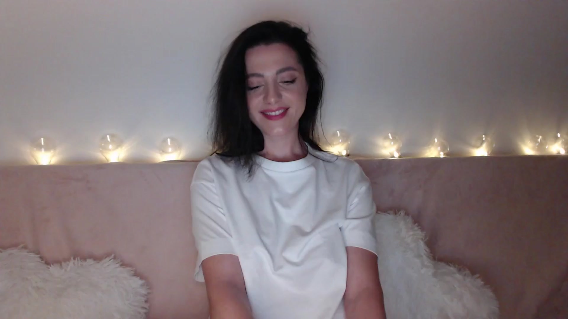 Gallery image thumbnail from IamNOTbaby's myfreecams stream on, 04/14/2024, 01:58 image 16 of 20