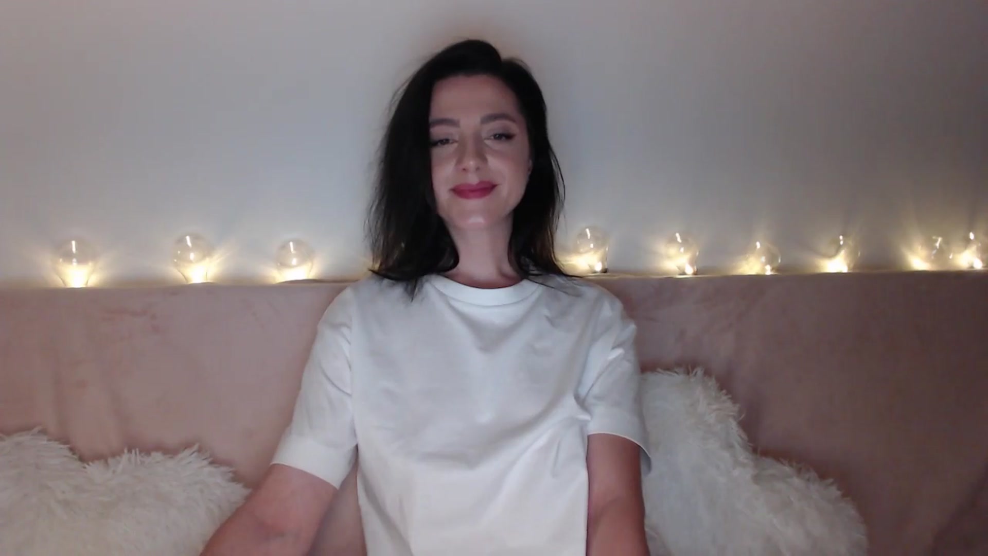 Gallery image thumbnail from IamNOTbaby's myfreecams stream on, 04/14/2024, 01:58 image 18 of 20