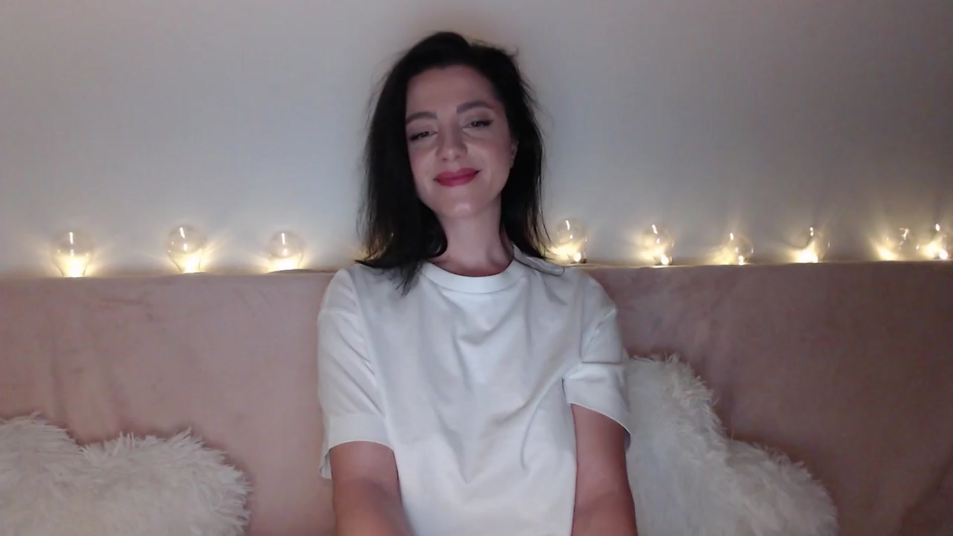Gallery image thumbnail from IamNOTbaby's myfreecams stream on, 04/14/2024, 01:58 image 17 of 20