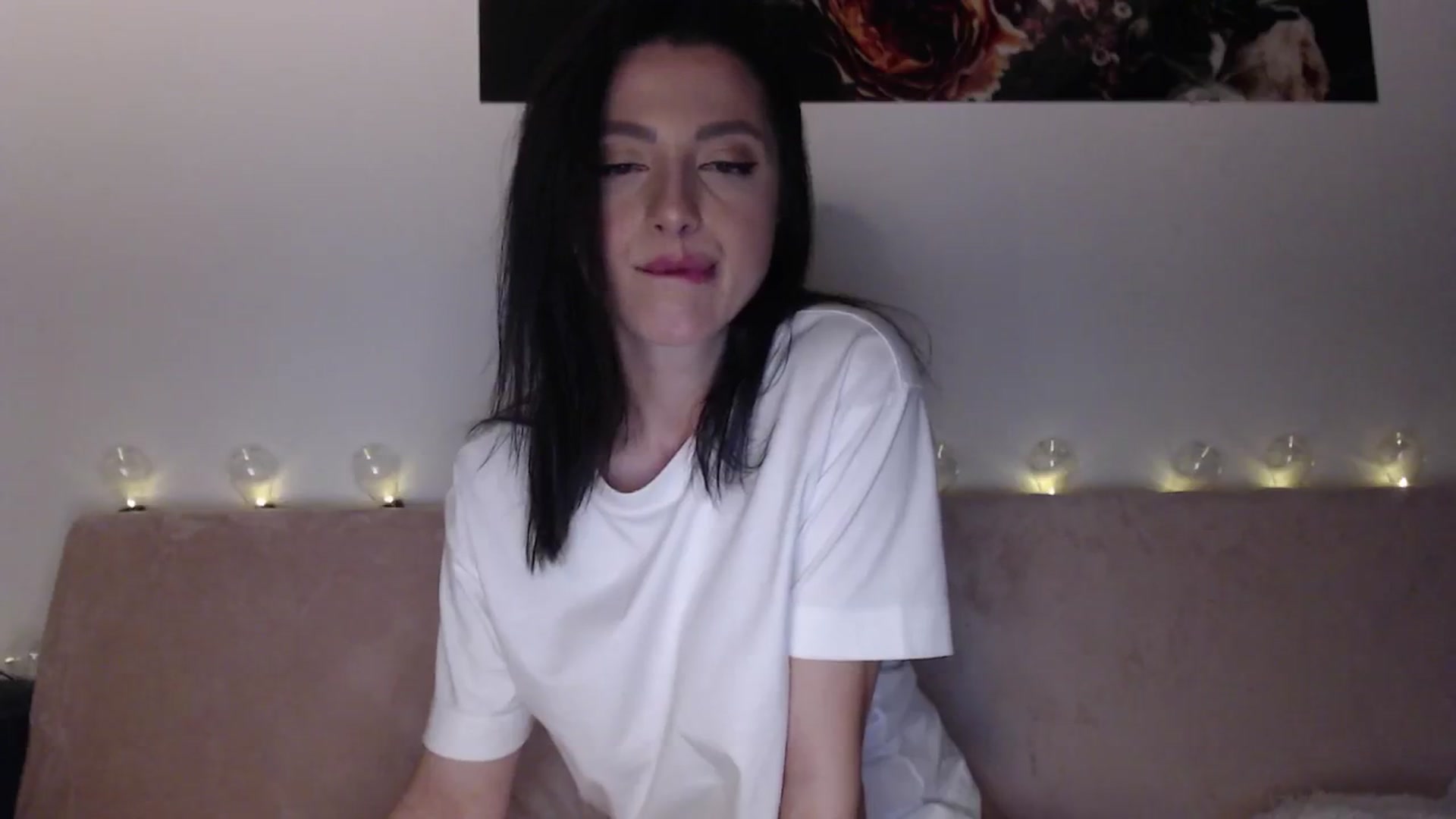 Gallery image thumbnail from IamNOTbaby's myfreecams stream on, 04/28/2024, 24:05 image 20 of 20