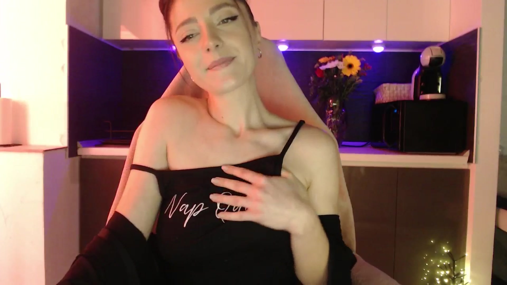 Gallery image thumbnail from IamNOTbaby's myfreecams stream on, 04/30/2024, 10:05 image 14 of 20