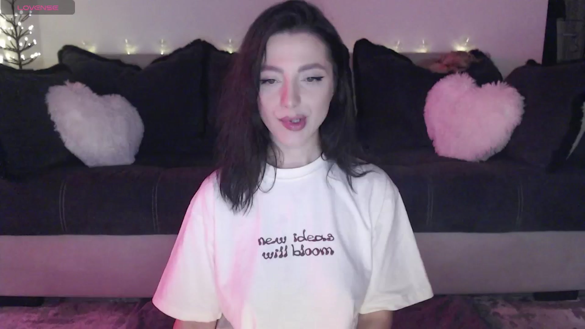 Gallery image thumbnail from IamNOTbaby's myfreecams stream on, 05/04/2024, 10:03 image 1 of 20