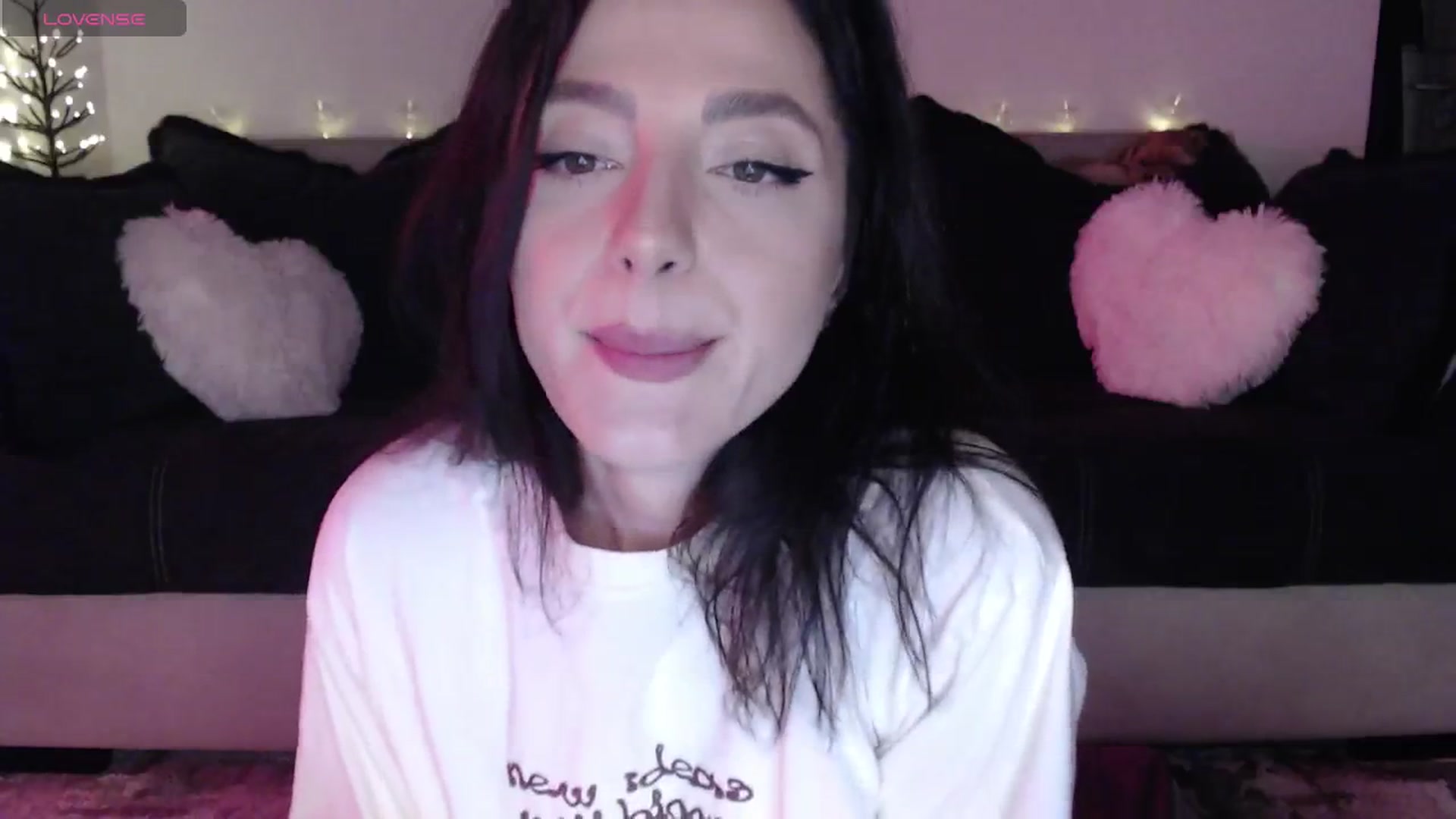 Gallery image thumbnail from IamNOTbaby's myfreecams stream on, 05/04/2024, 10:03 image 14 of 20