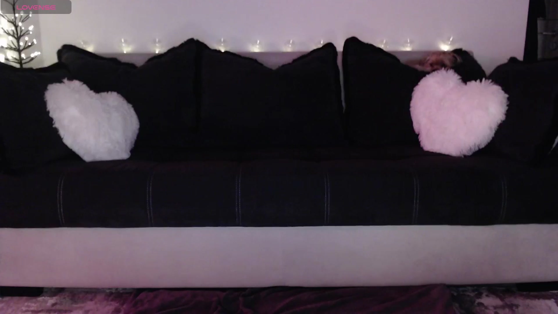 Gallery image thumbnail from IamNOTbaby's myfreecams stream on, 05/04/2024, 10:03 image 10 of 20