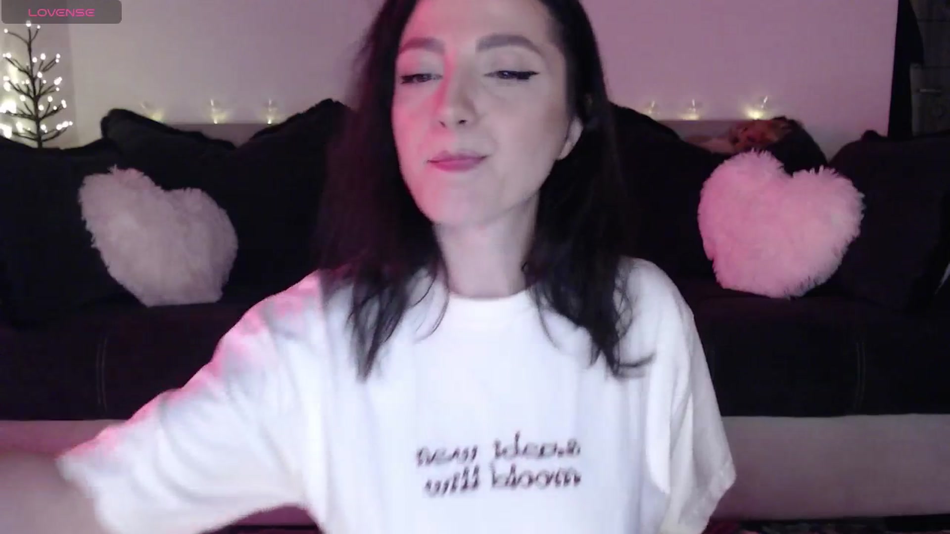 Gallery image thumbnail from IamNOTbaby's myfreecams stream on, 05/04/2024, 10:03 image 19 of 20