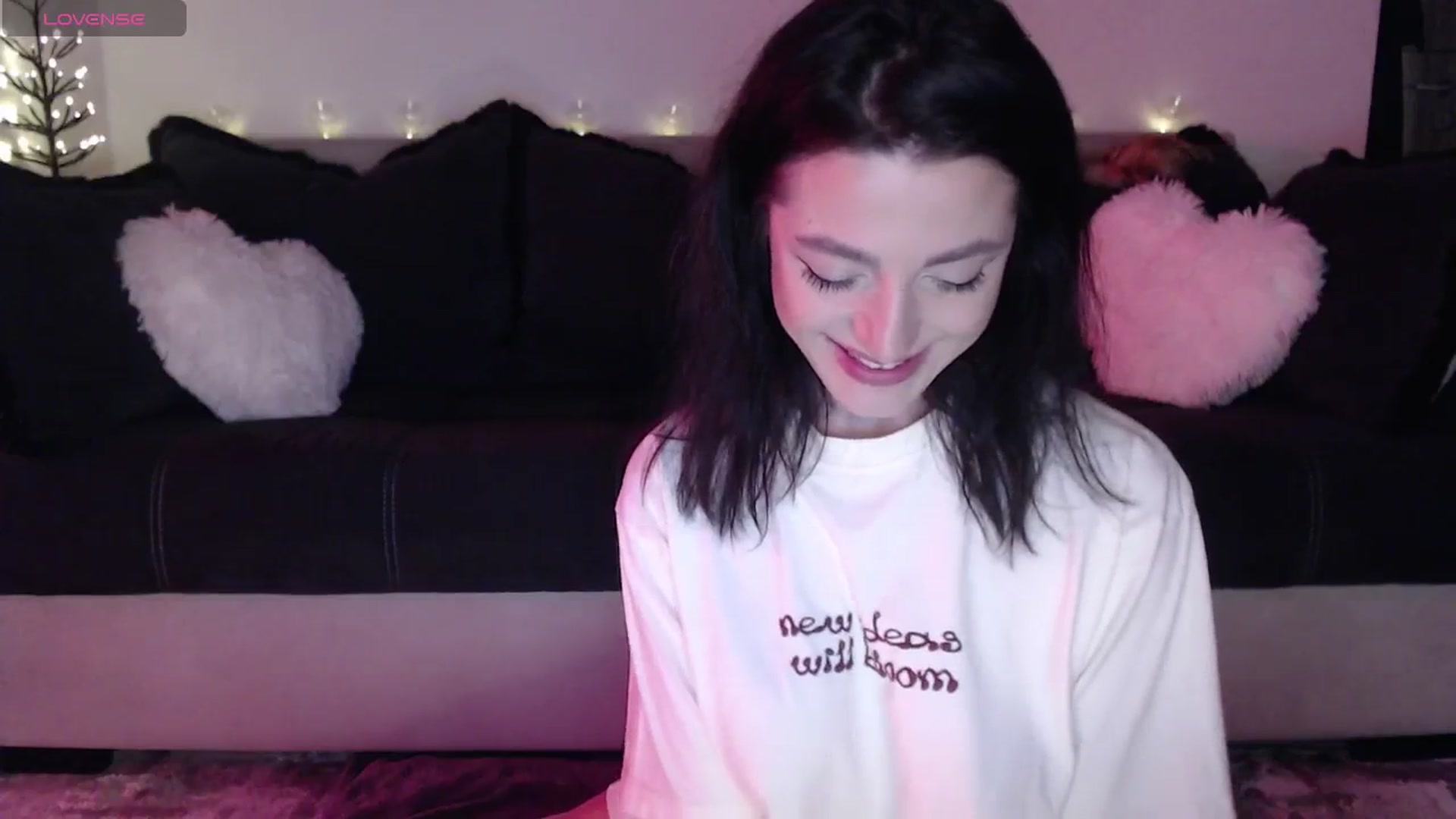 Gallery image thumbnail from IamNOTbaby's myfreecams stream on, 05/04/2024, 10:03 image 9 of 20