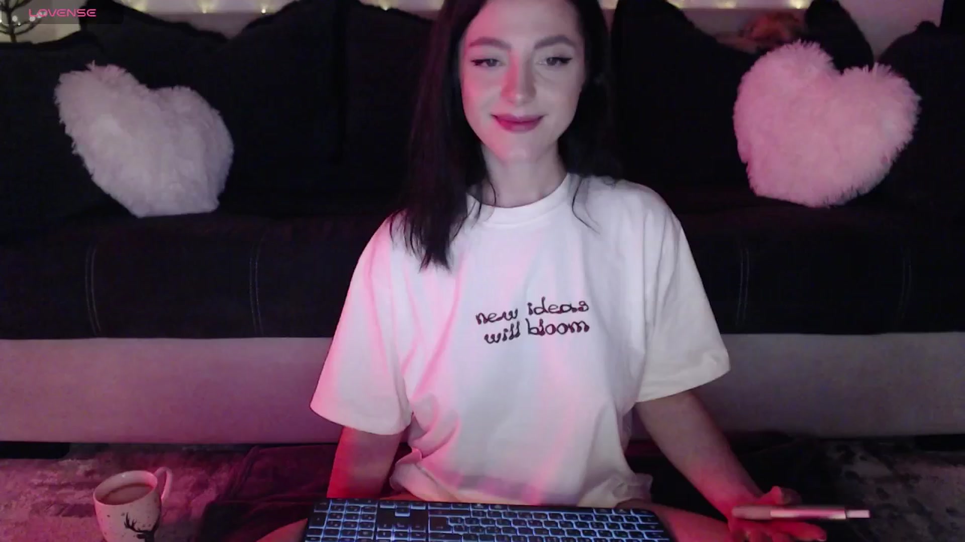 Gallery image thumbnail from IamNOTbaby's myfreecams stream on, 05/04/2024, 11:47 image 20 of 20