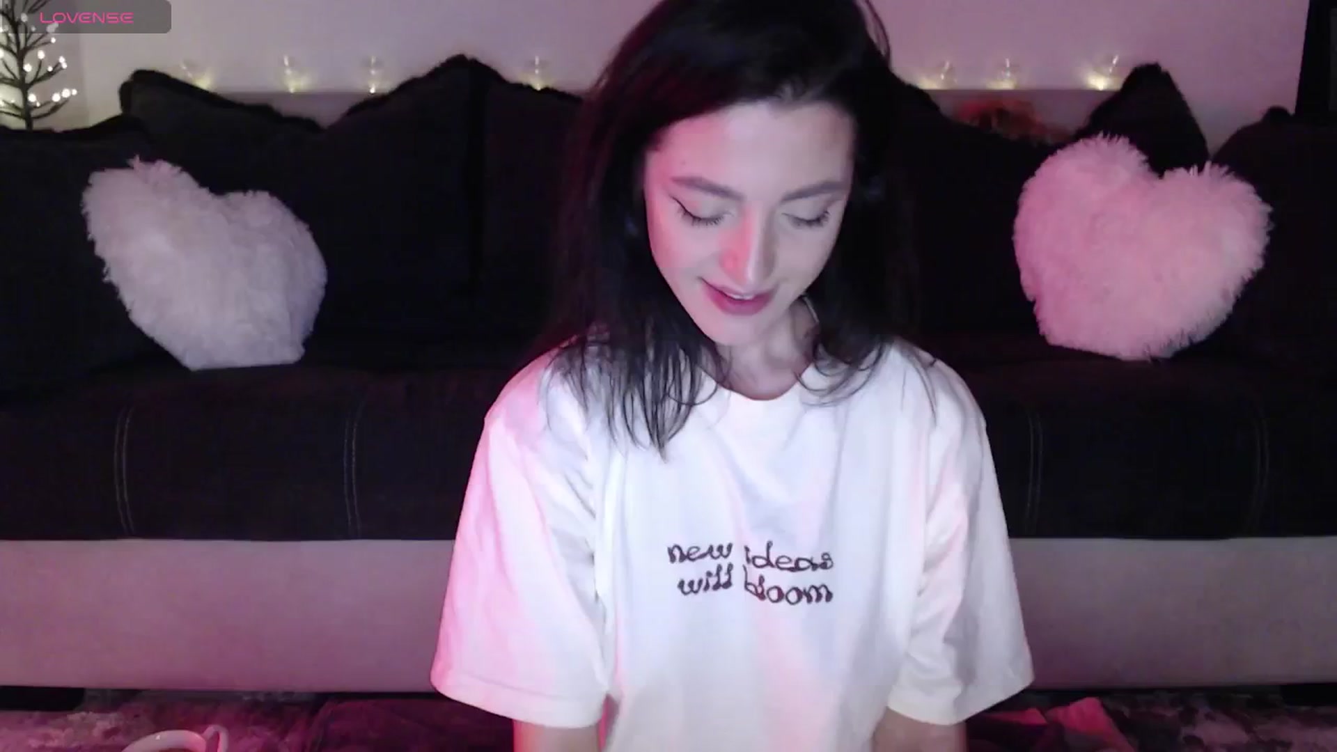 Gallery image thumbnail from IamNOTbaby's myfreecams stream on, 05/04/2024, 11:47 image 18 of 20