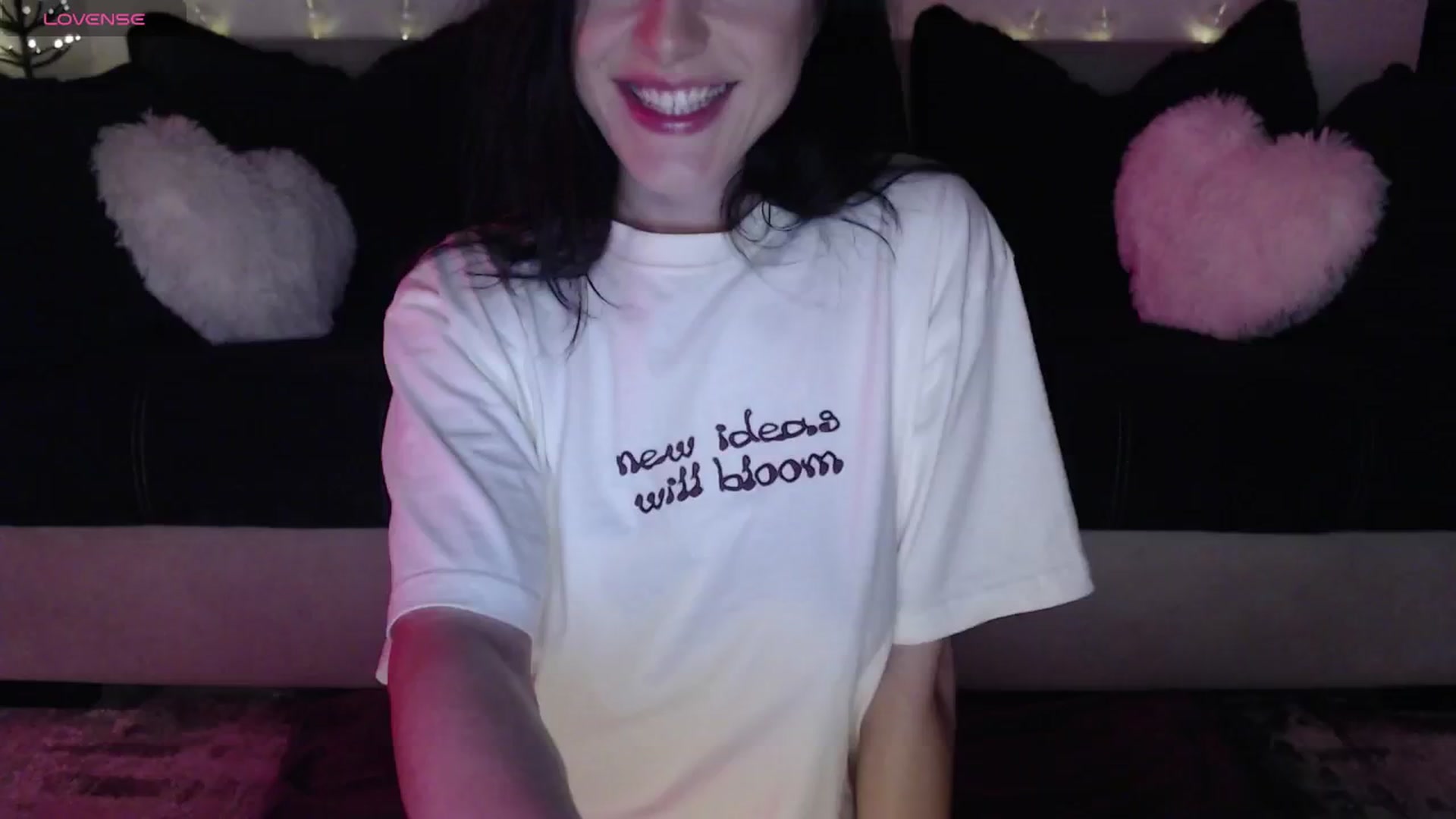 Gallery image thumbnail from IamNOTbaby's myfreecams stream on, 05/04/2024, 13:03 image 8 of 20