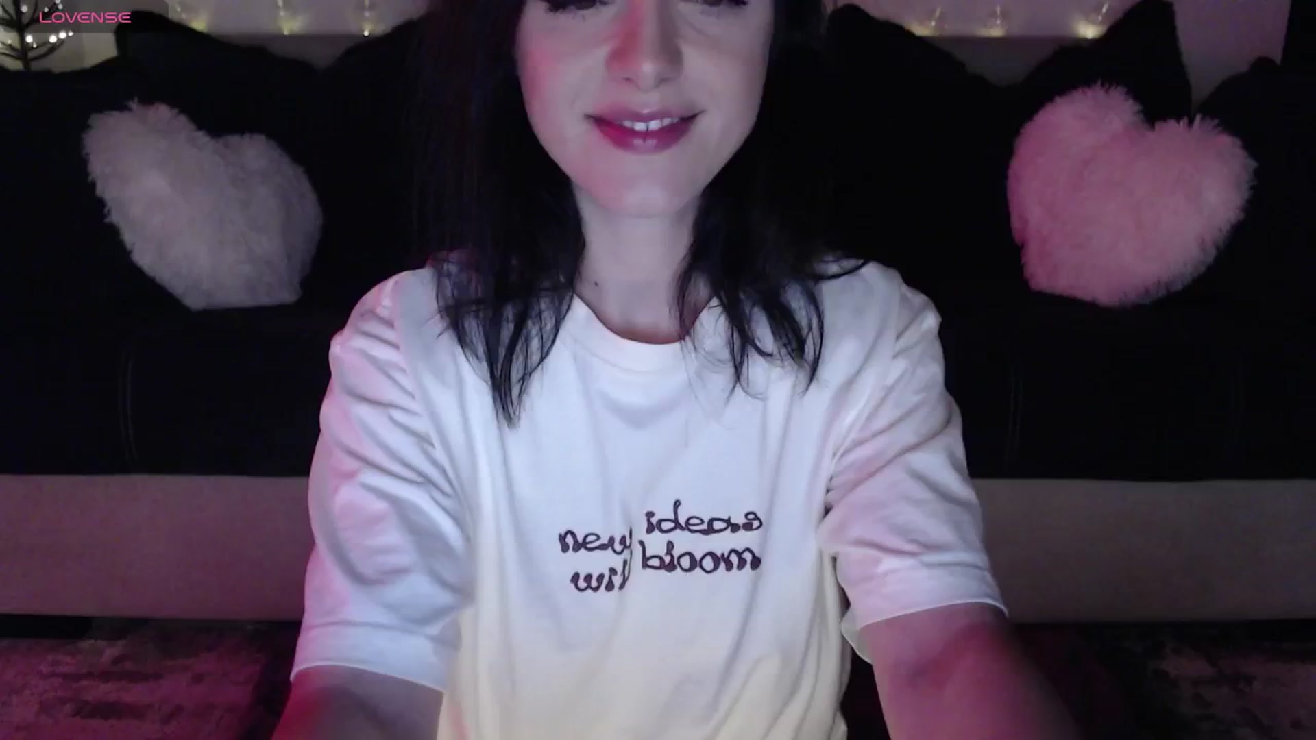 Gallery image thumbnail from IamNOTbaby's myfreecams stream on, 05/04/2024, 13:03 image 12 of 20