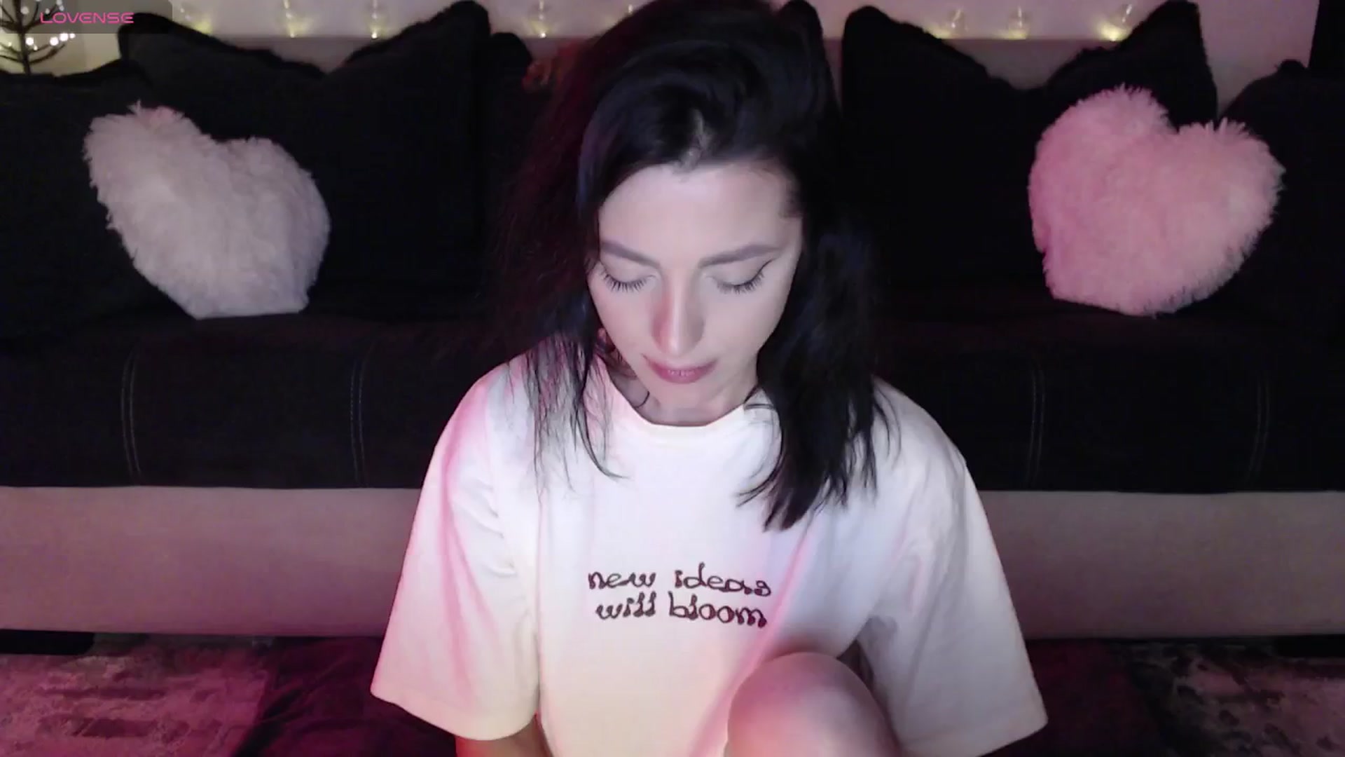 Gallery image thumbnail from IamNOTbaby's myfreecams stream on, 05/04/2024, 13:03 image 1 of 20