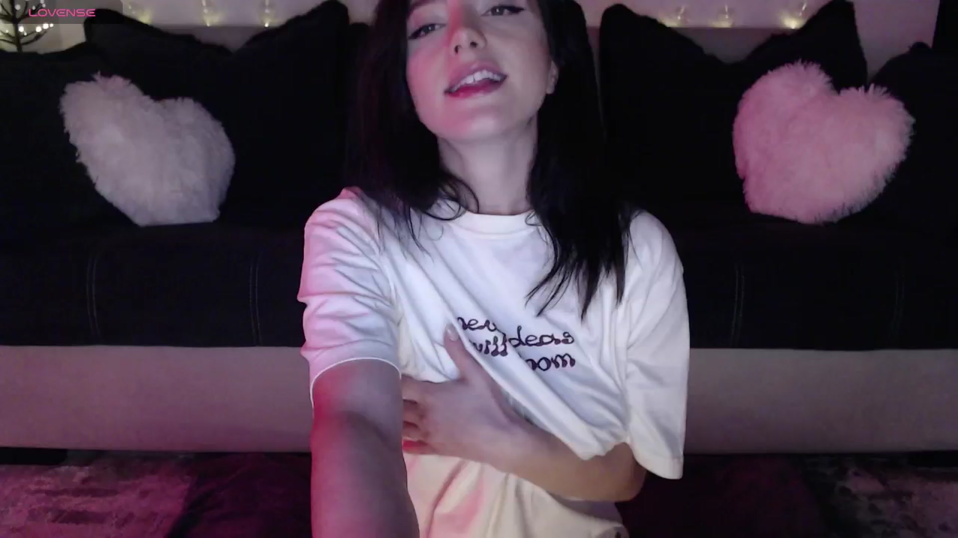 Gallery image thumbnail from IamNOTbaby's myfreecams stream on, 05/04/2024, 13:03 image 4 of 20