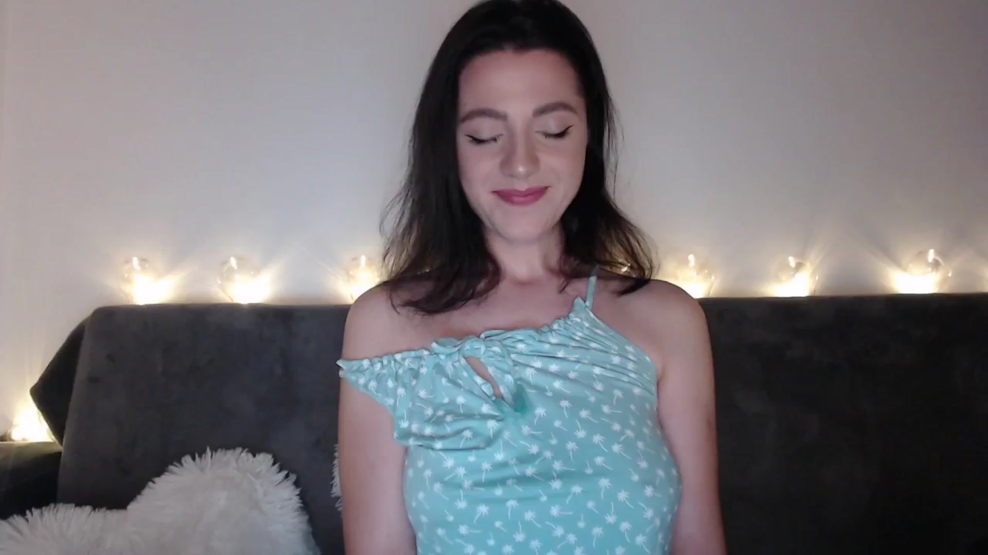 Gallery image thumbnail from IamNOTbaby's myfreecams stream on, 05/09/2024, 22:43 image 8 of 20