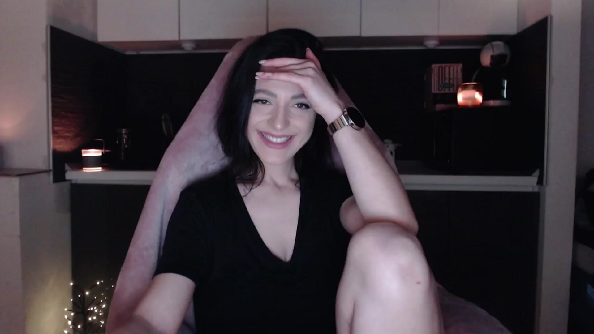 Gallery image thumbnail from IamNOTbaby's myfreecams stream on, 05/17/2024, 20:04 image 18 of 20