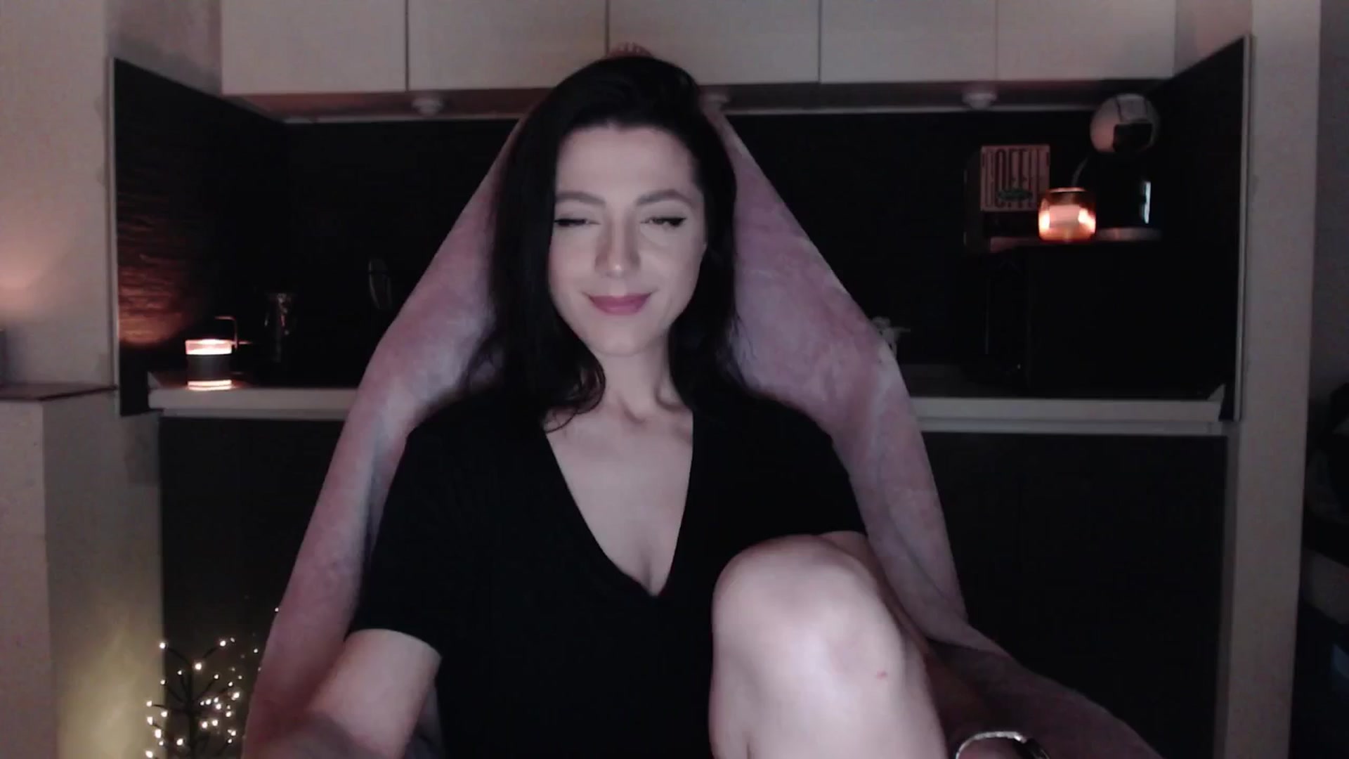 Gallery image thumbnail from IamNOTbaby's myfreecams stream on, 05/17/2024, 20:04 image 16 of 20