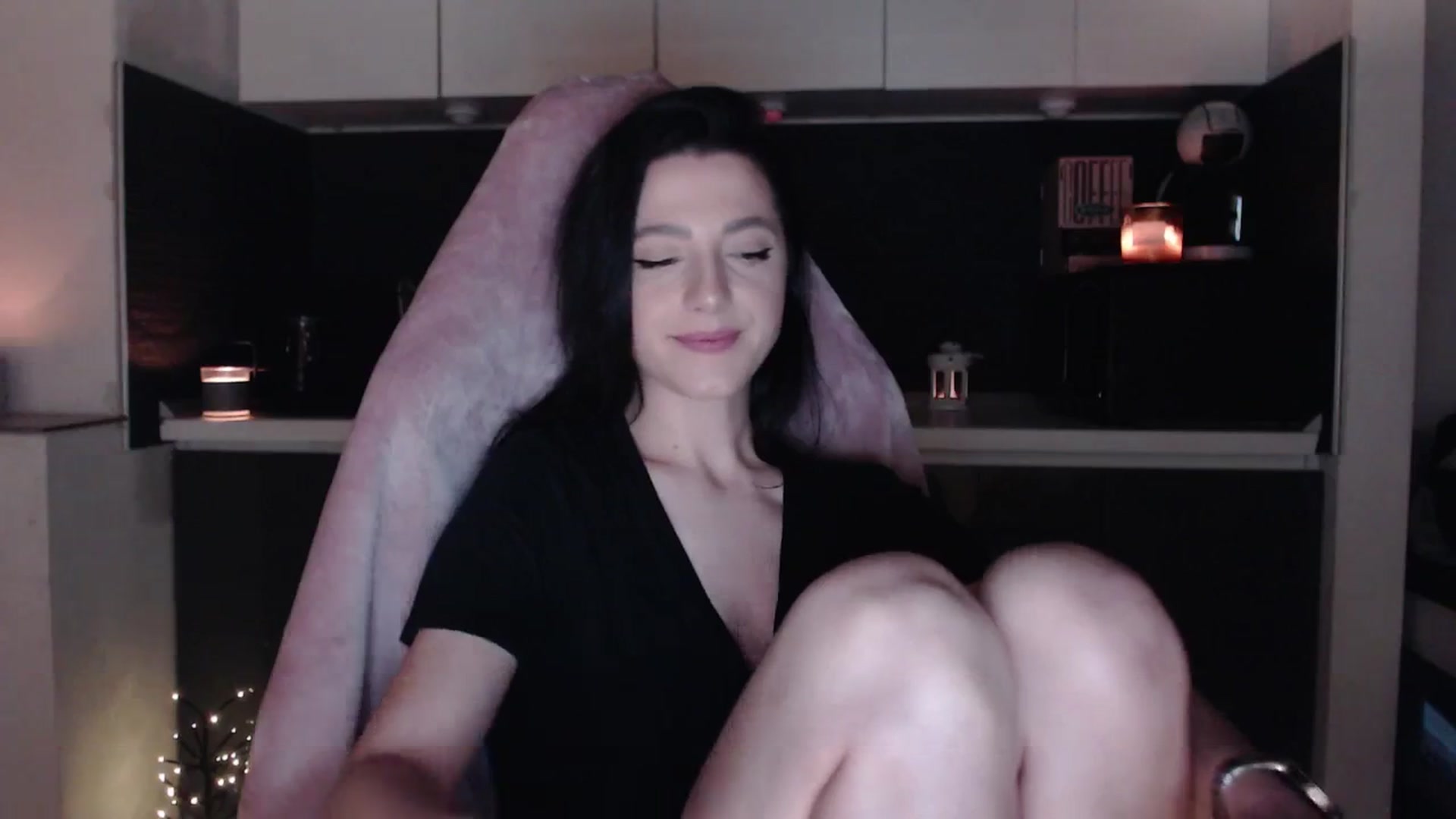 Gallery image thumbnail from IamNOTbaby's myfreecams stream on, 05/17/2024, 21:37 image 5 of 20