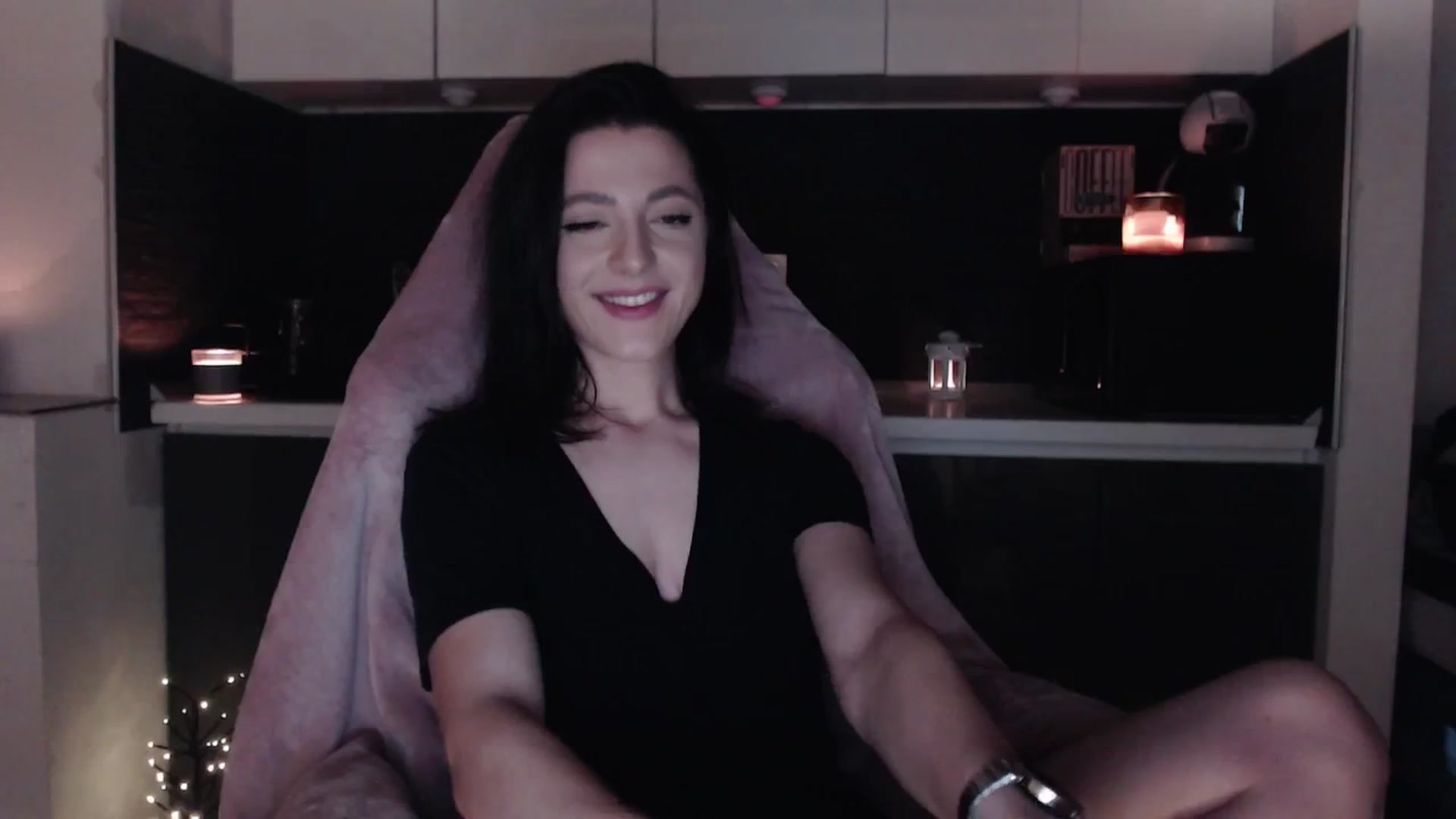 Gallery image thumbnail from IamNOTbaby's myfreecams stream on, 05/17/2024, 21:37 image 20 of 20