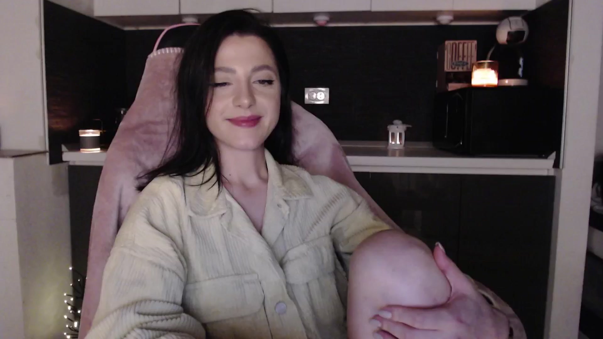 Gallery image thumbnail from IamNOTbaby's myfreecams stream on, 05/18/2024, 24:01 image 18 of 20