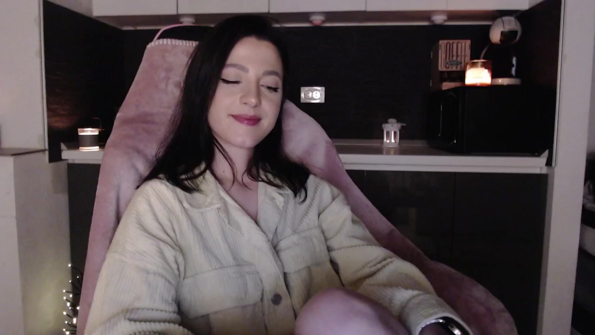 Gallery image thumbnail from IamNOTbaby's myfreecams stream on, 05/18/2024, 24:01 image 9 of 20