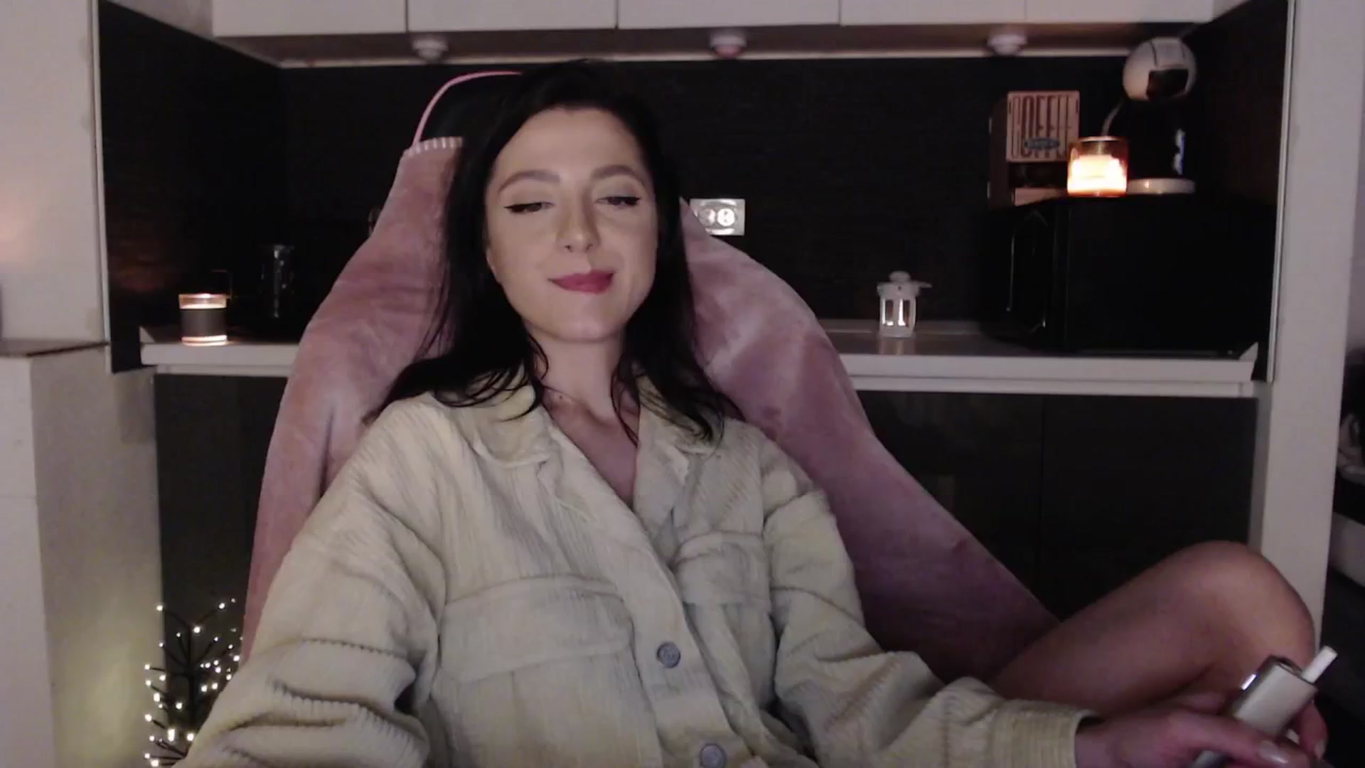 Gallery image thumbnail from IamNOTbaby's myfreecams stream on, 05/18/2024, 24:36 image 5 of 20