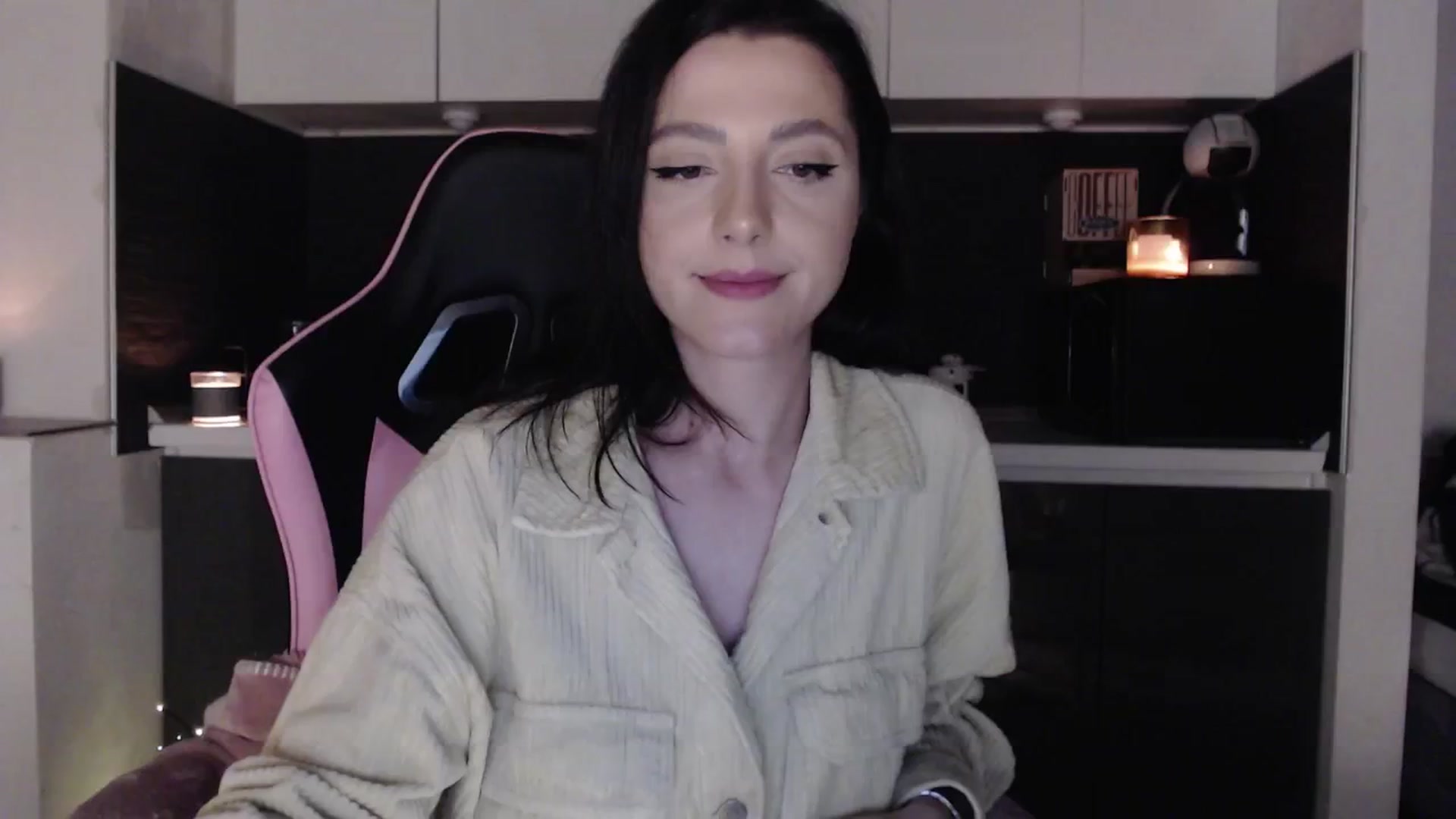 Gallery image thumbnail from IamNOTbaby's myfreecams stream on, 05/18/2024, 02:18 image 2 of 20