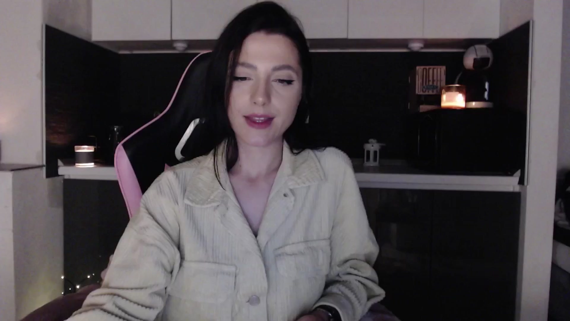 Gallery image thumbnail from IamNOTbaby's myfreecams stream on, 05/18/2024, 02:18 image 13 of 20