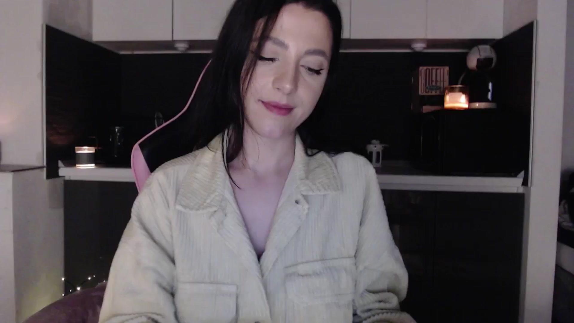 Gallery image thumbnail from IamNOTbaby's myfreecams stream on, 05/18/2024, 02:18 image 16 of 20