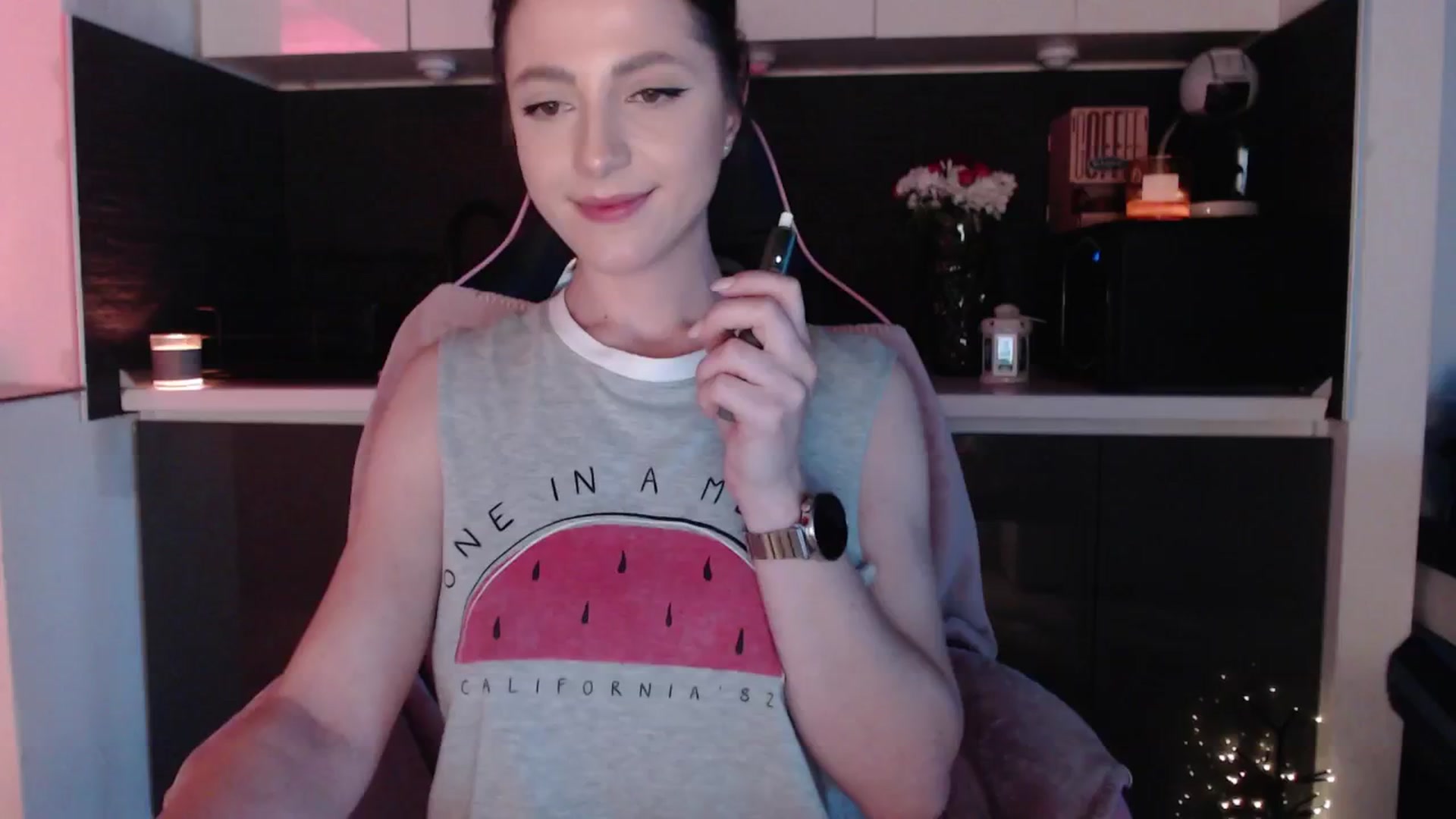 Gallery image thumbnail from IamNOTbaby's myfreecams stream on, 05/18/2024, 15:47 image 11 of 20