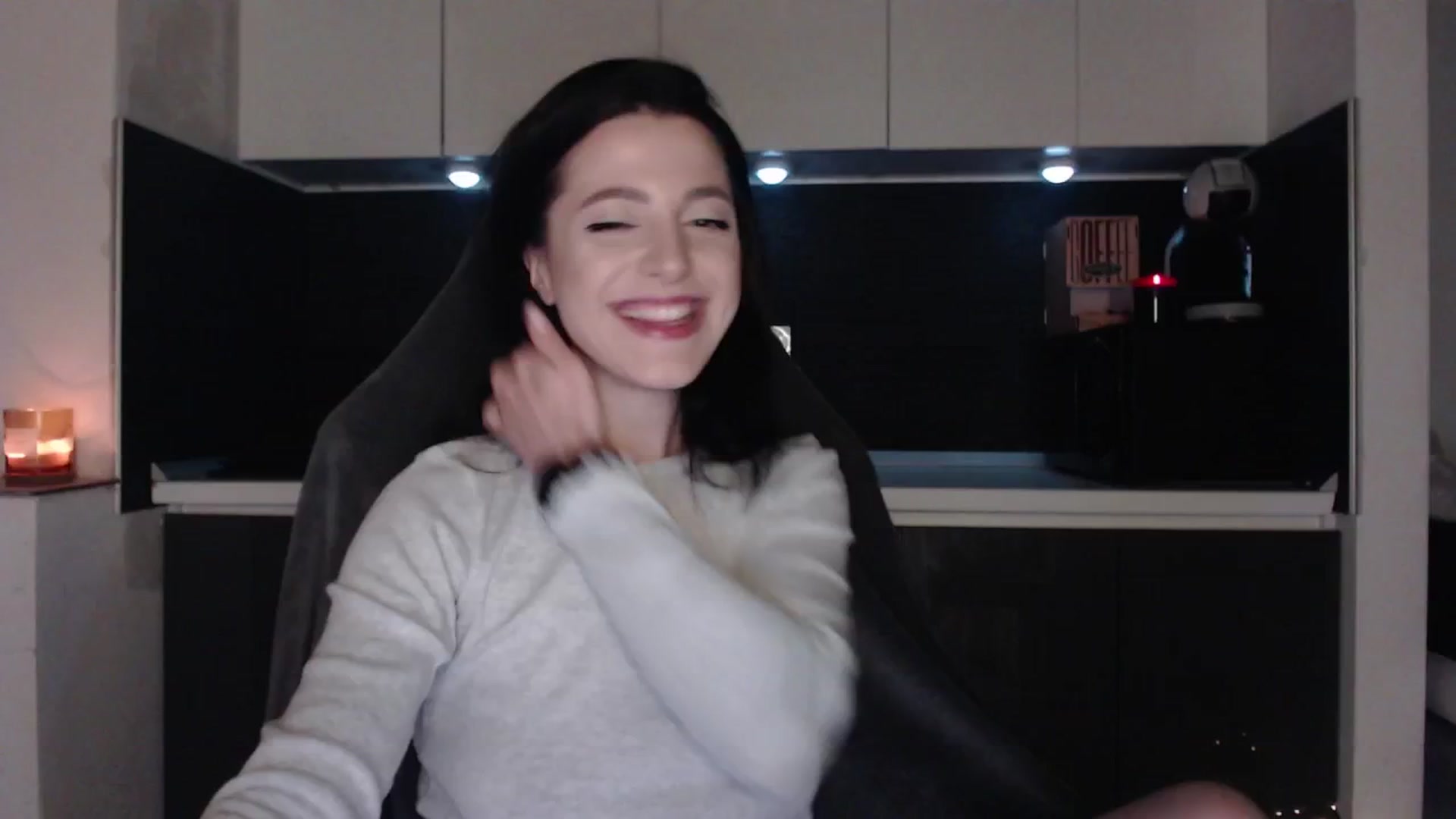 Gallery image thumbnail from IamNOTbaby's myfreecams stream on, 05/25/2024, 22:39 image 6 of 20