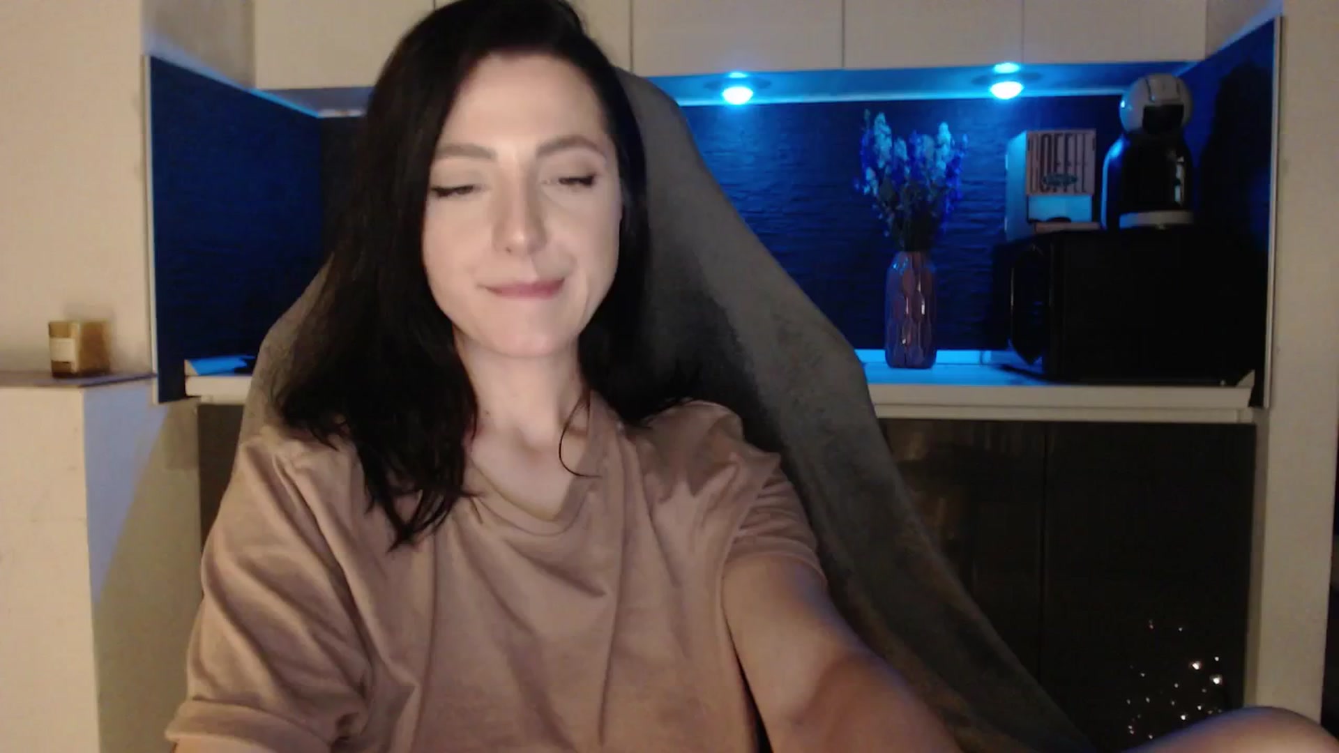 Gallery image thumbnail from IamNOTbaby's myfreecams stream on, 05/27/2024, 01:41 image 2 of 20
