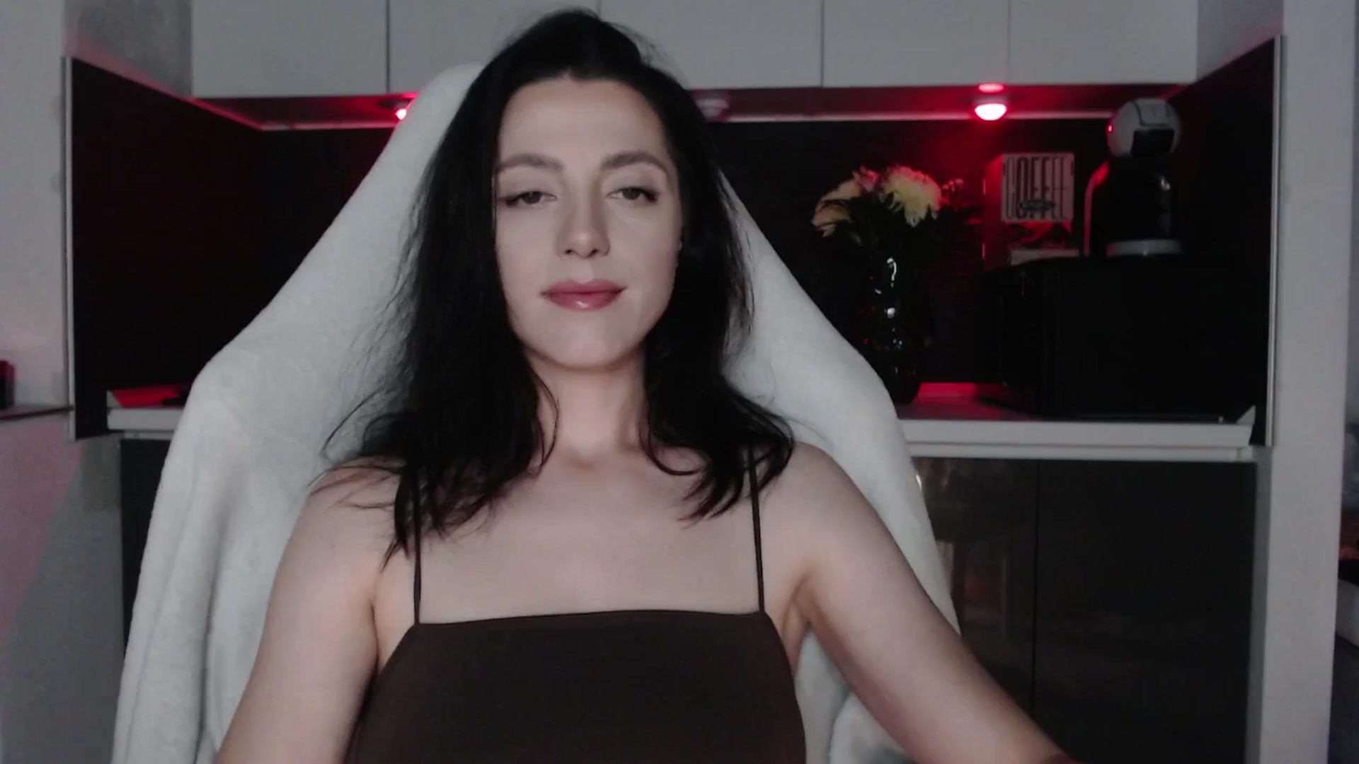Gallery image thumbnail from IamNOTbaby's myfreecams stream on, 06/10/2024, 24:03 image 2 of 20