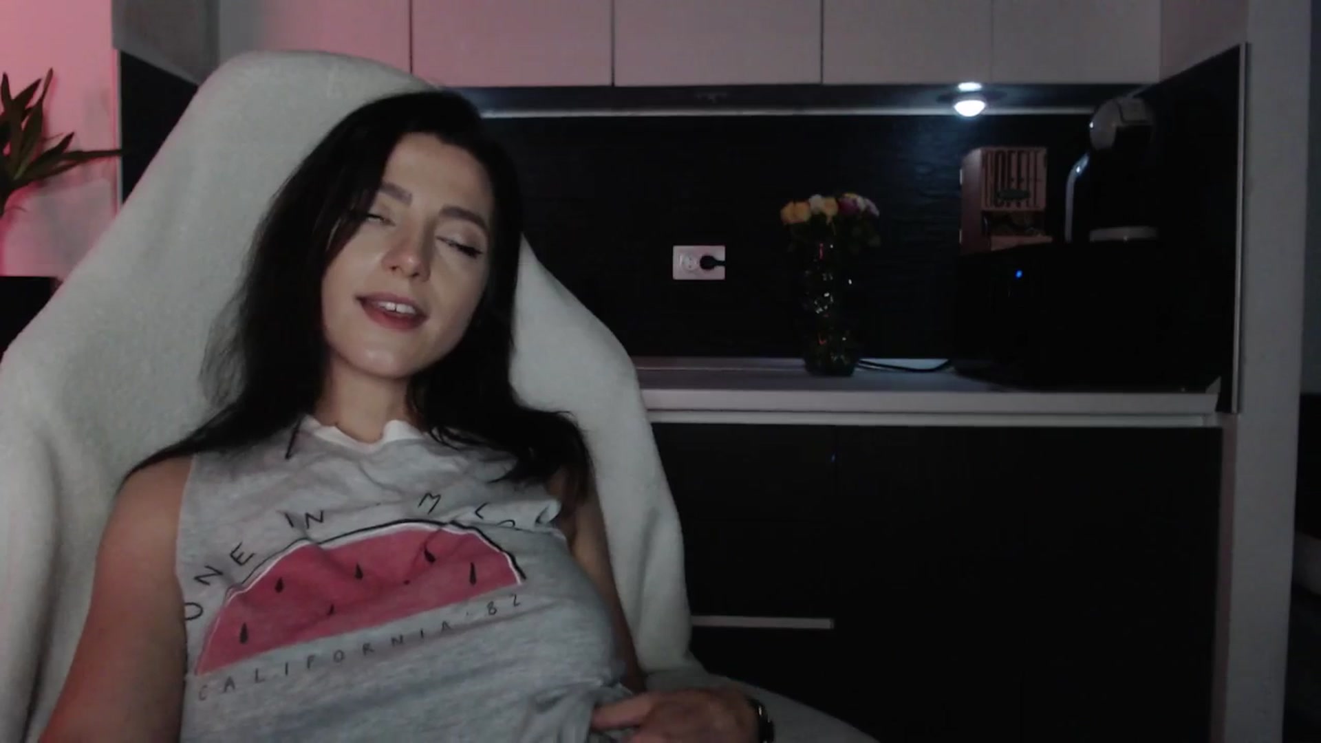 Gallery image thumbnail from IamNOTbaby's myfreecams stream on, 06/29/2024, 17:22 image 20 of 20