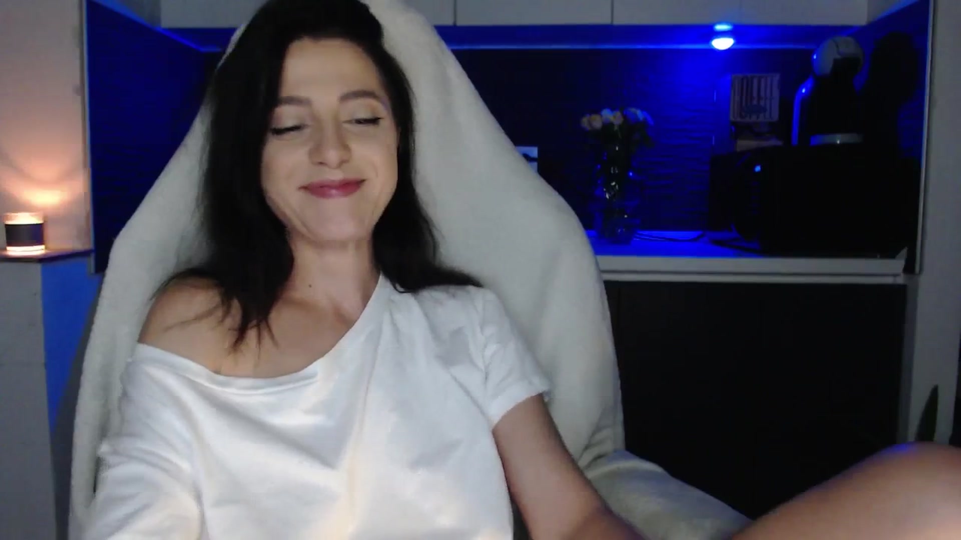 Gallery image thumbnail from IamNOTbaby's myfreecams stream on, 06/29/2024, 23:19 image 5 of 20