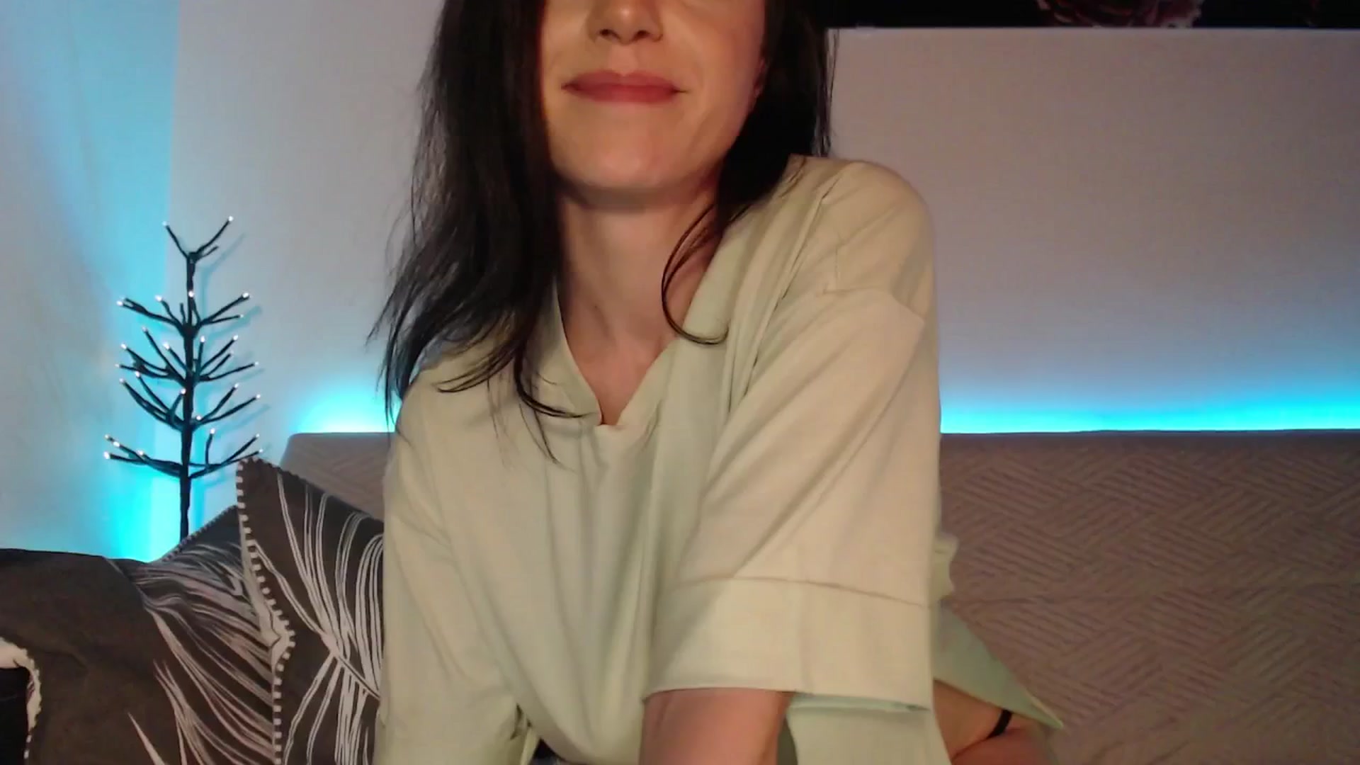 Gallery image thumbnail from IamNOTbaby's myfreecams stream on, 07/06/2024, 01:21 image 12 of 20