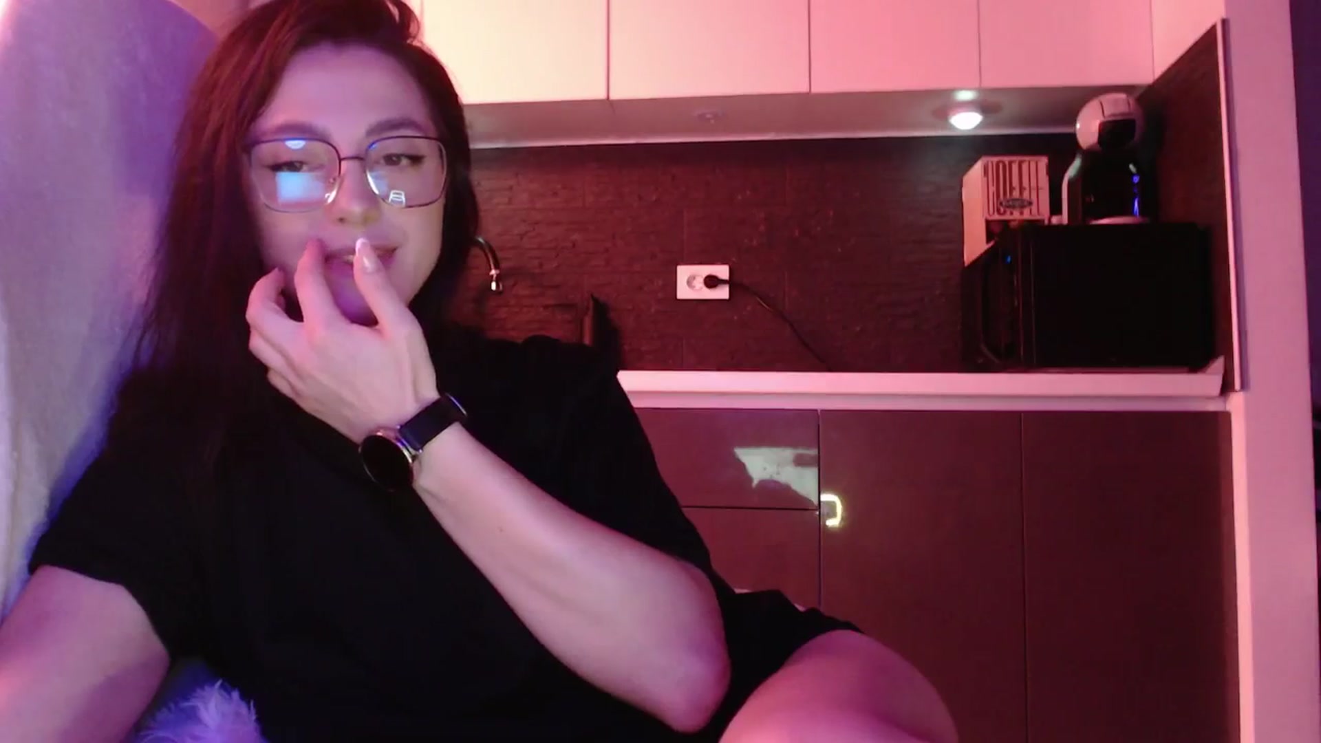 Gallery image thumbnail from IamNOTbaby's myfreecams stream on, 07/20/2024, 16:33 image 4 of 20