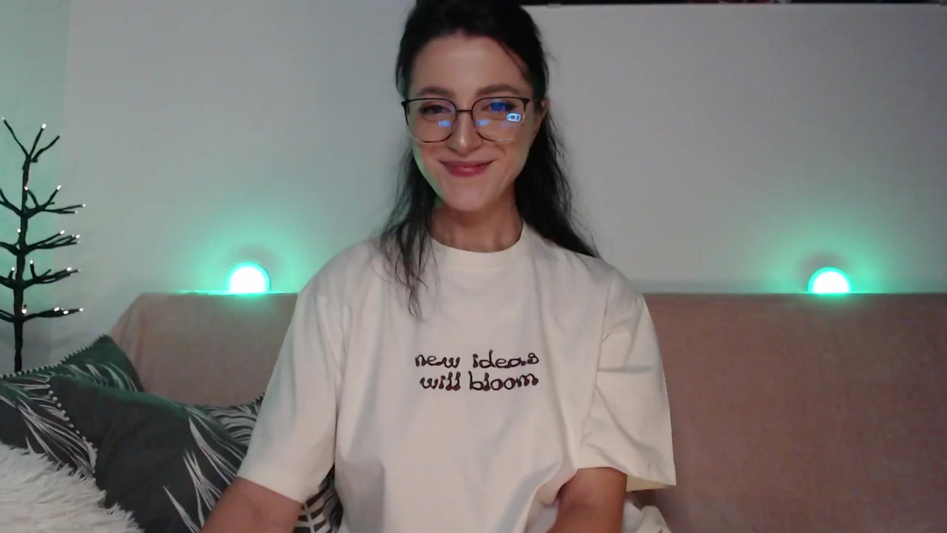 Gallery image thumbnail from IamNOTbaby's myfreecams stream on, 08/06/2024, 22:08 image 5 of 20